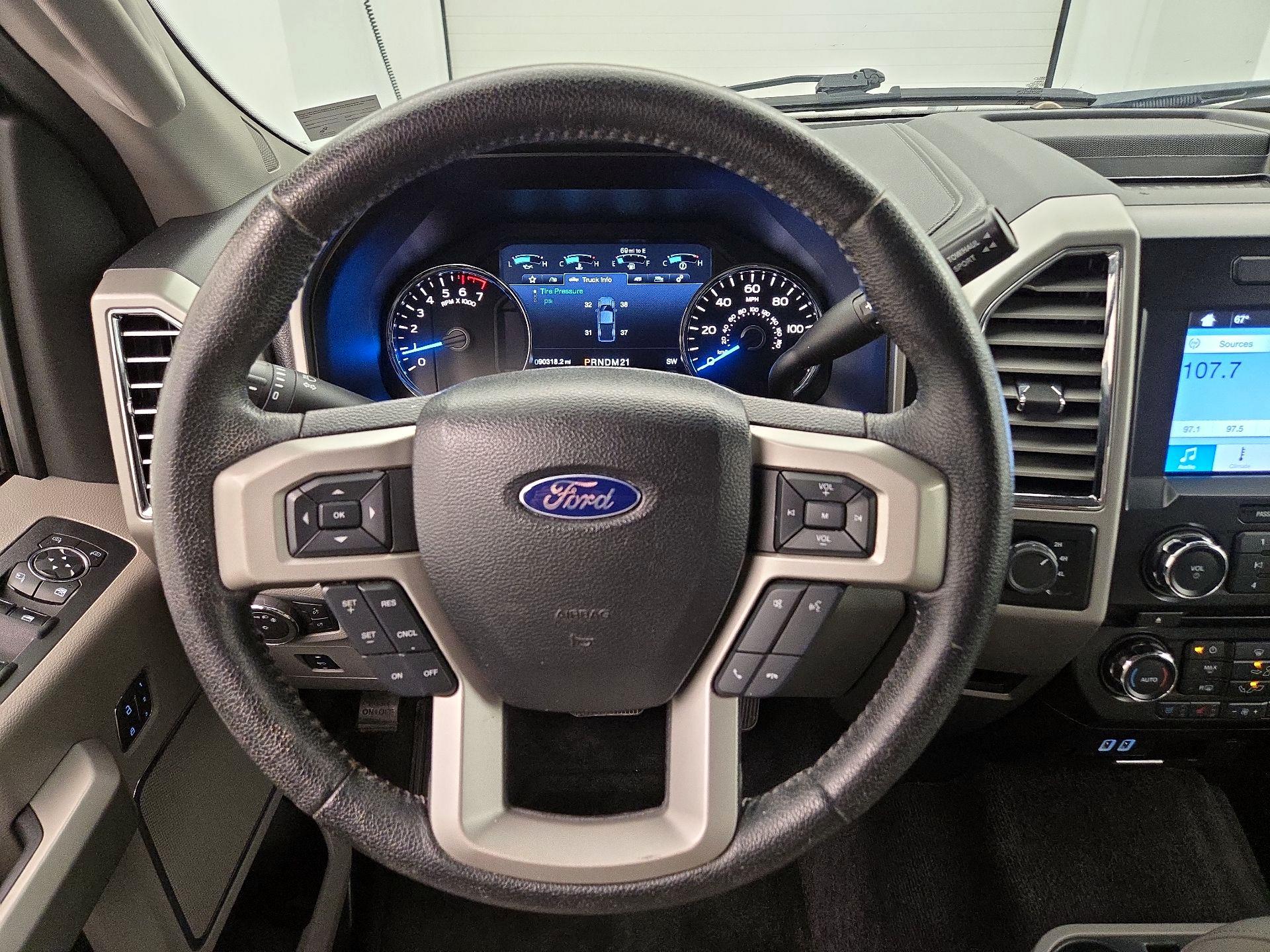 Thumbnail: 2016 Ford F-150 - 10