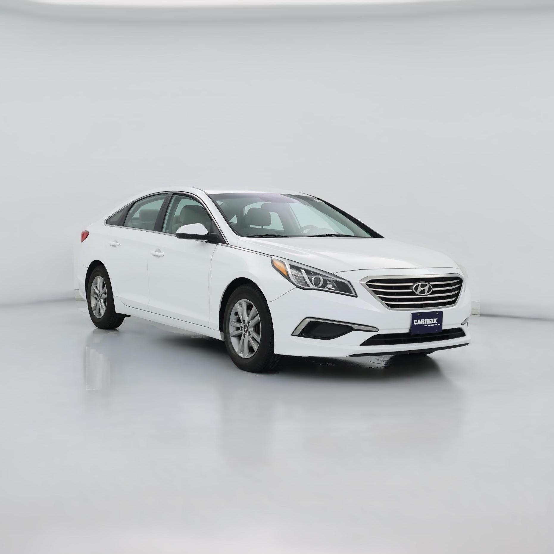 Thumbnail: 2016 Hyundai Sonata - 1