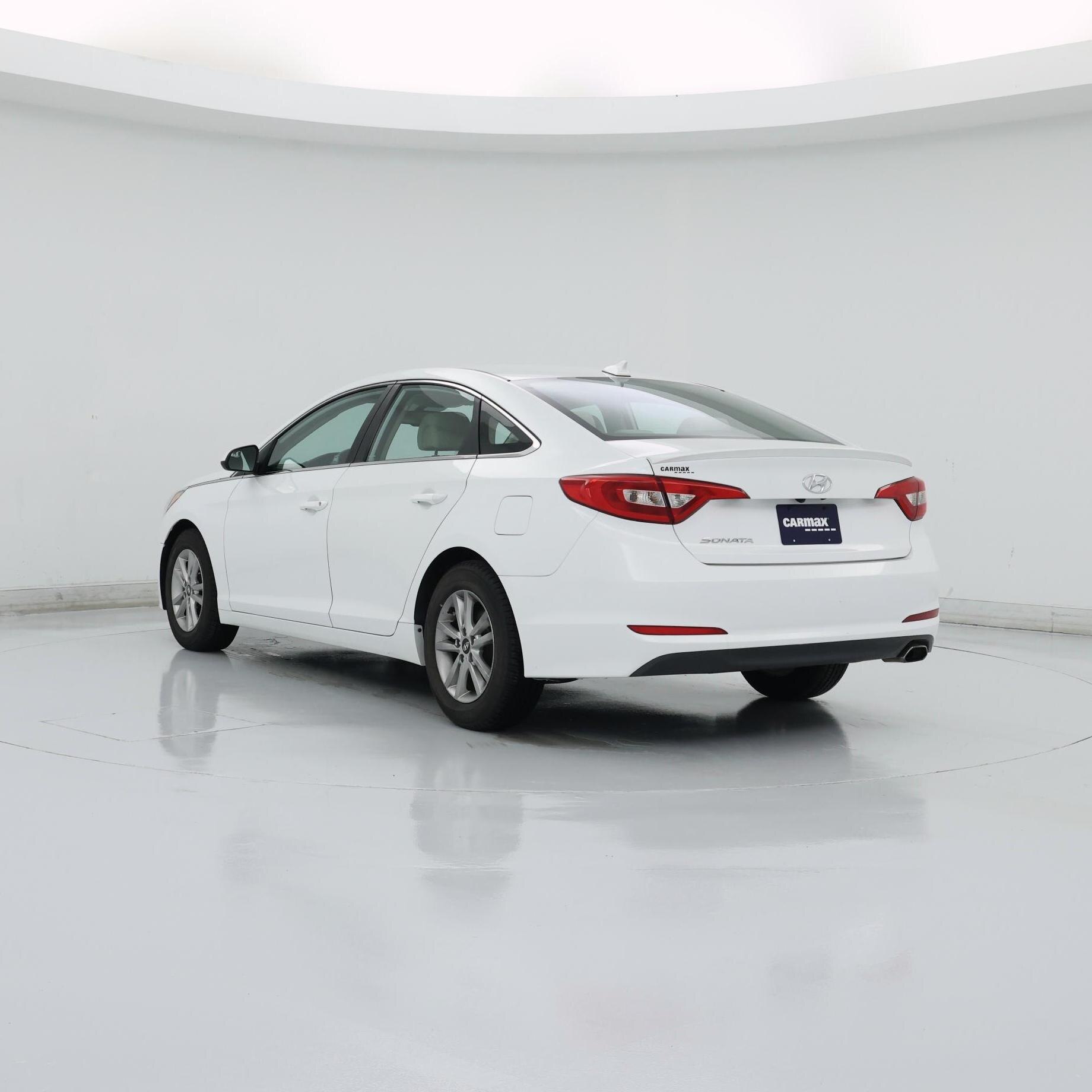 Thumbnail: 2016 Hyundai Sonata - 2