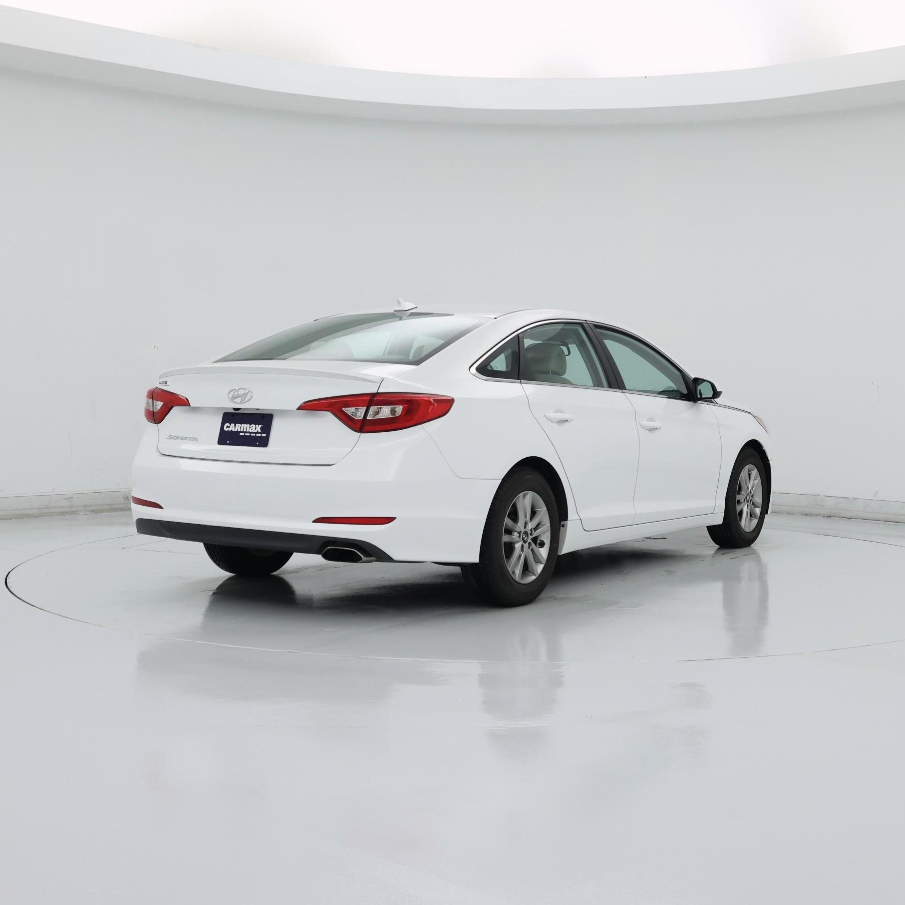 Thumbnail: 2016 Hyundai Sonata - 8