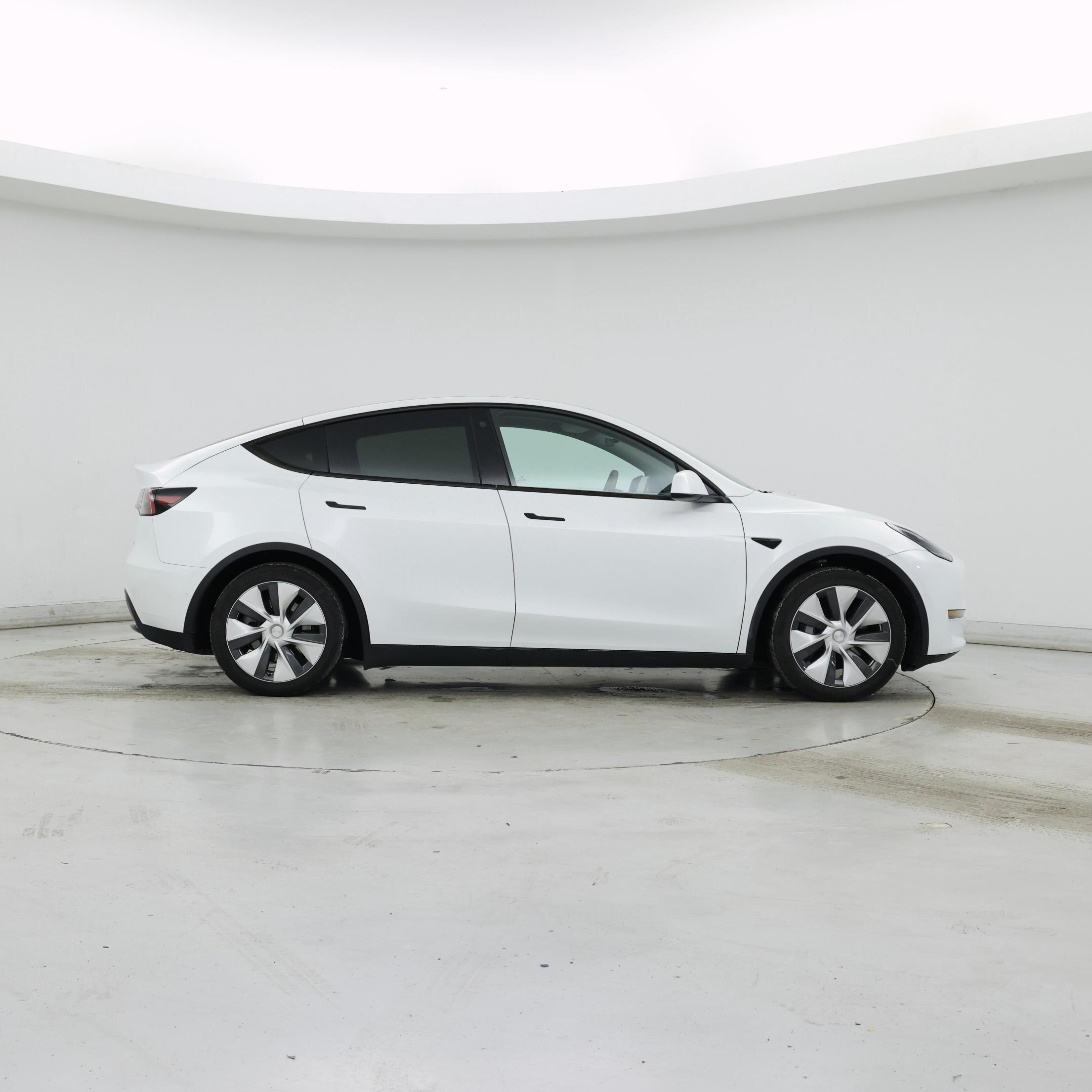 Thumbnail: 2021 Tesla Model Y - 7