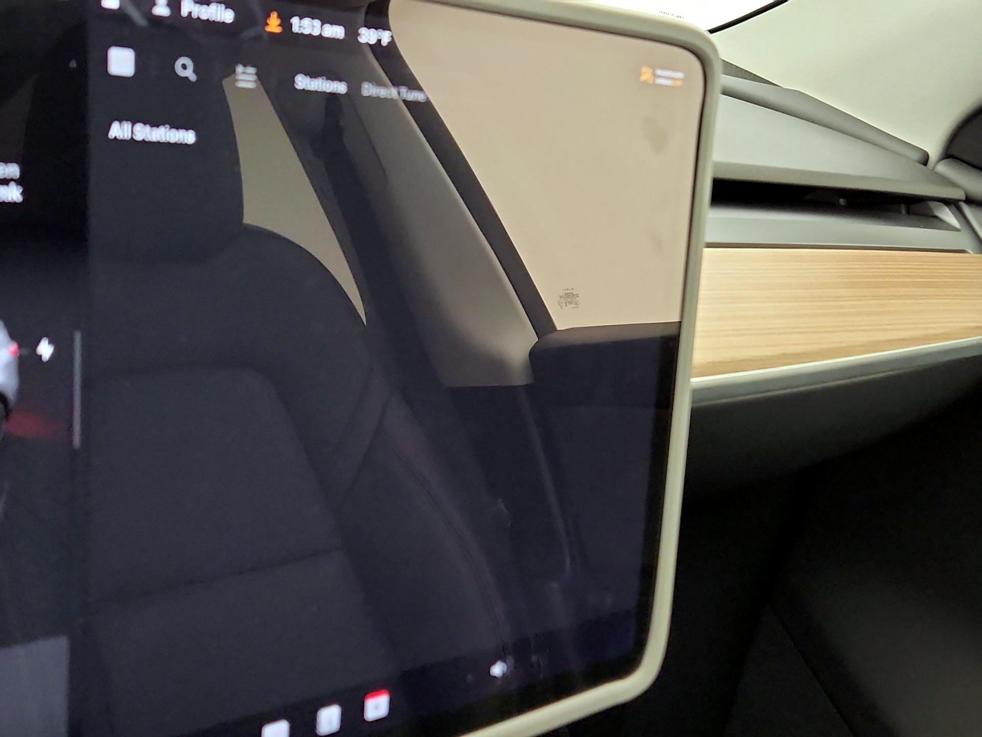 Thumbnail: 2025 Tesla Model Y - 16