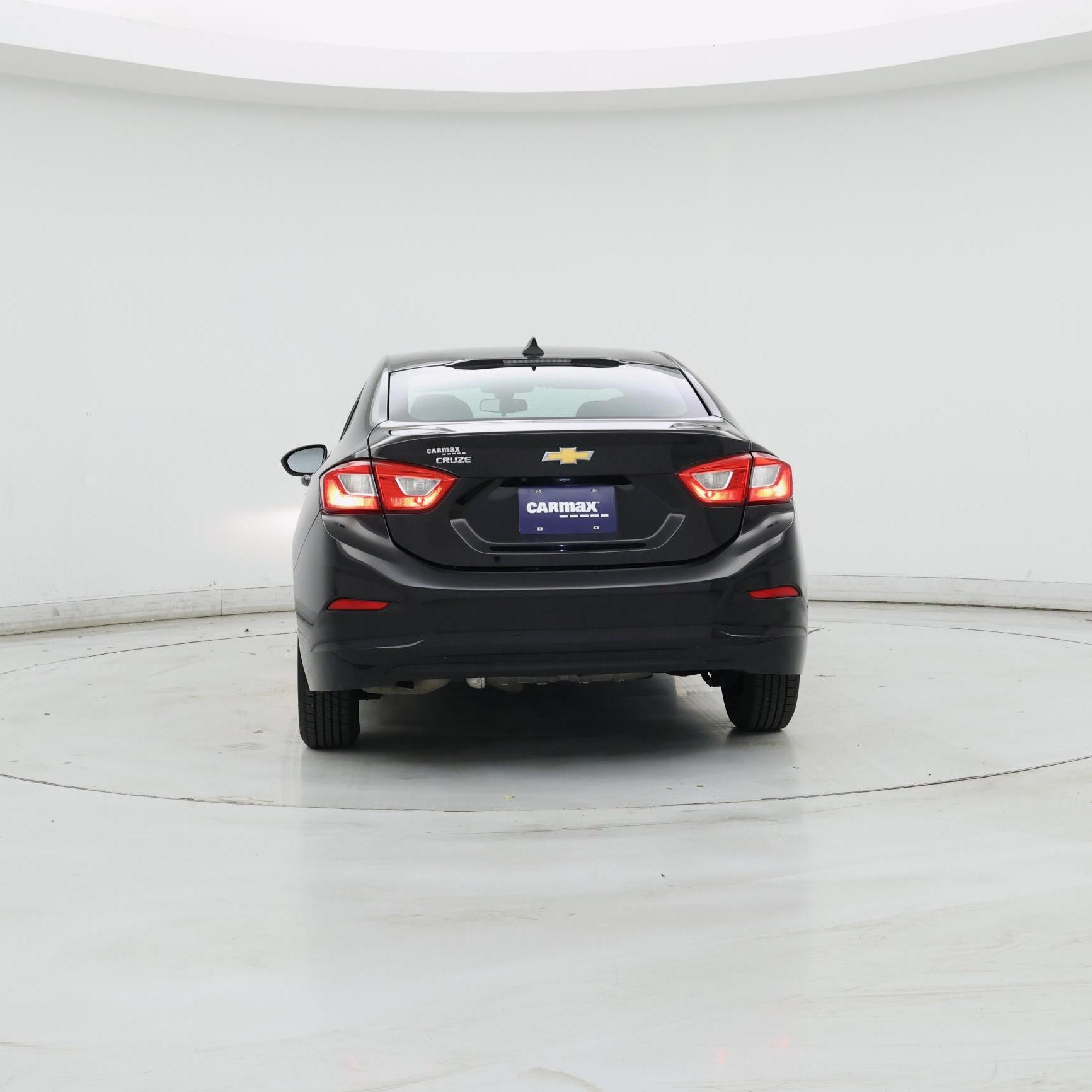 Thumbnail: 2019 Chevrolet Cruze - 6