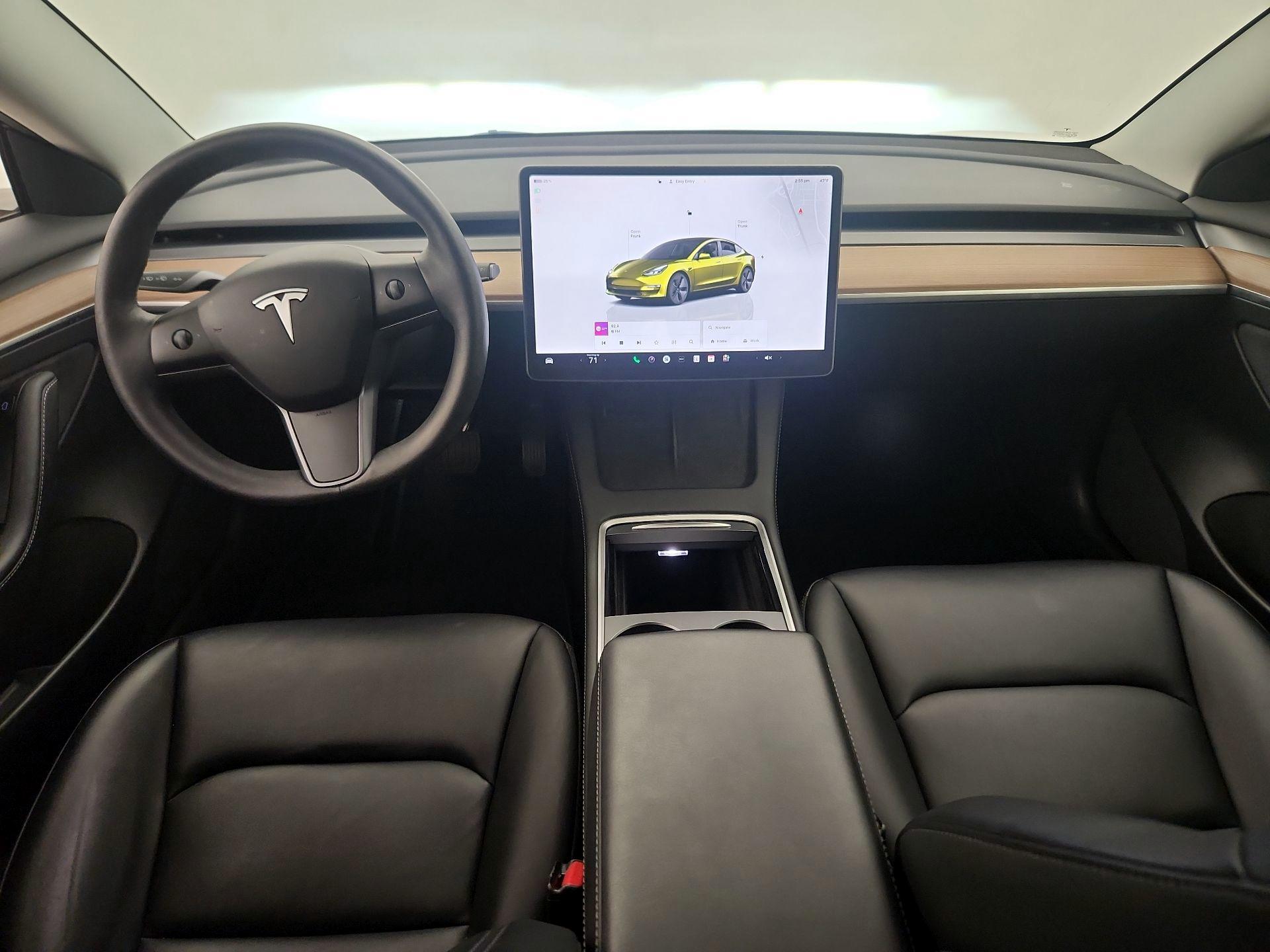 Thumbnail: 2023 Tesla Model 3 - 9