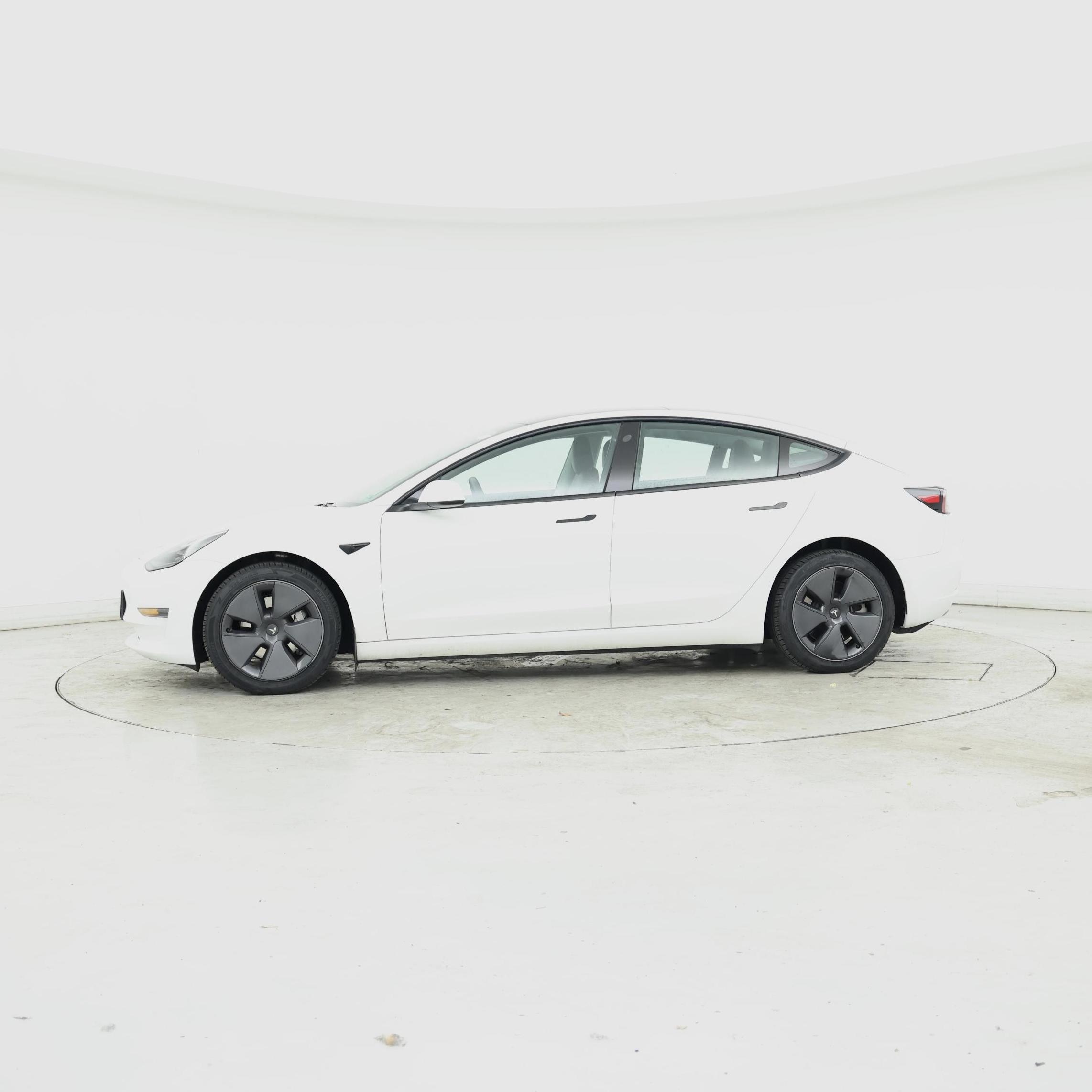 Thumbnail: 2023 Tesla Model 3 - 3