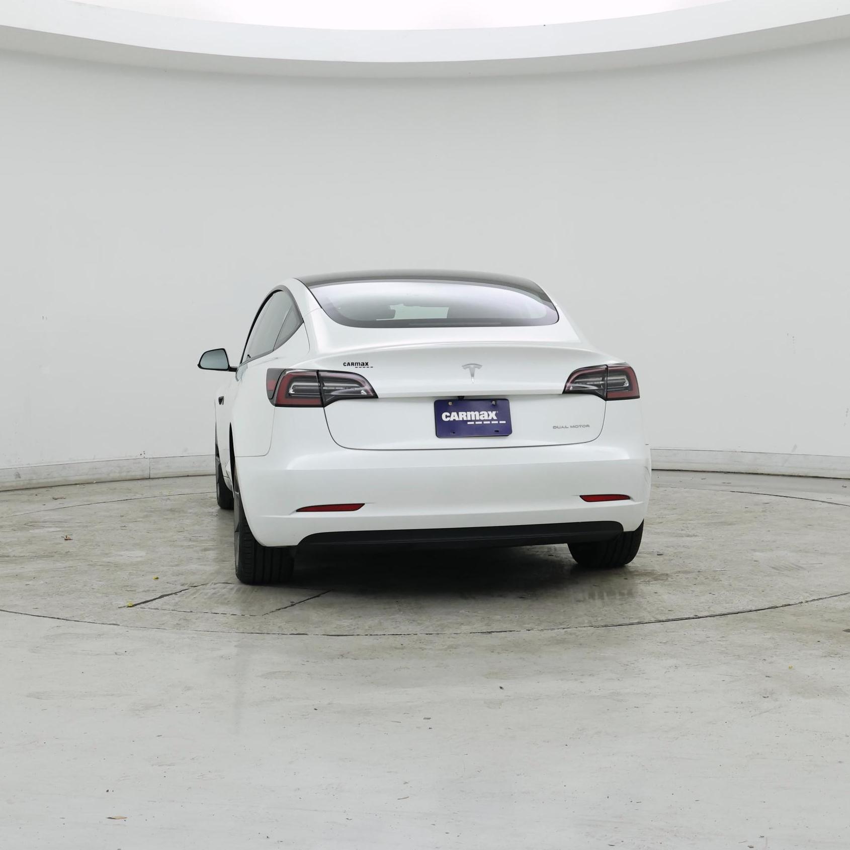 Thumbnail: 2023 Tesla Model 3 - 6