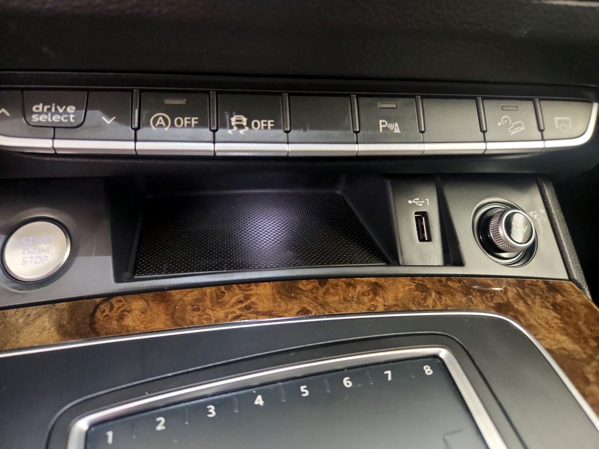 Thumbnail: 2018 Audi Q5 - 18