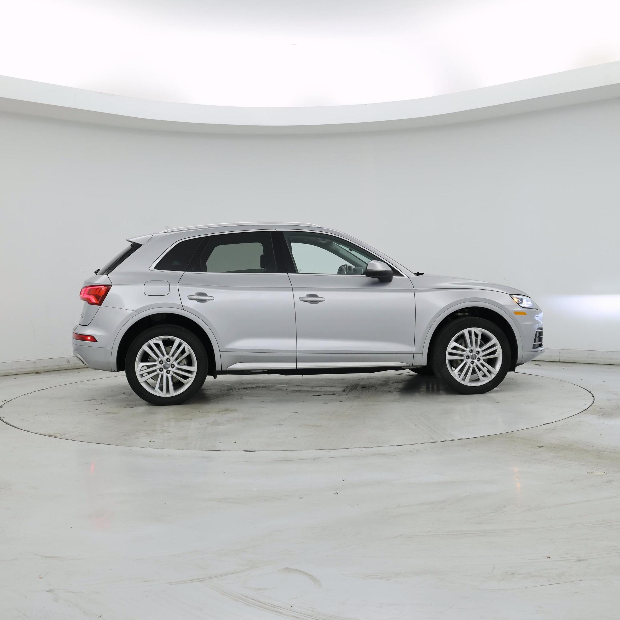 Thumbnail: 2018 Audi Q5 - 7