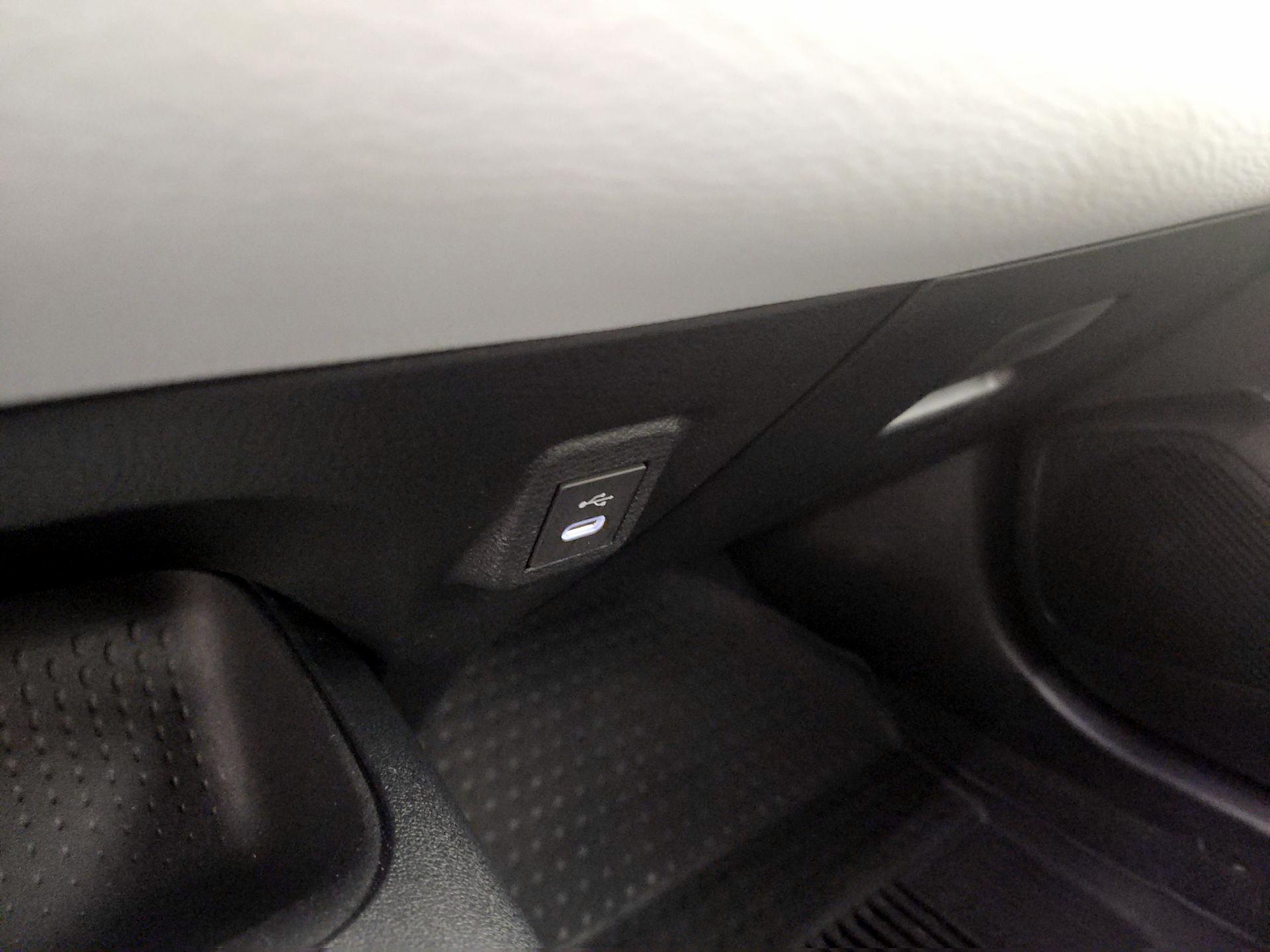 Thumbnail: 2023 Toyota Corolla - 18