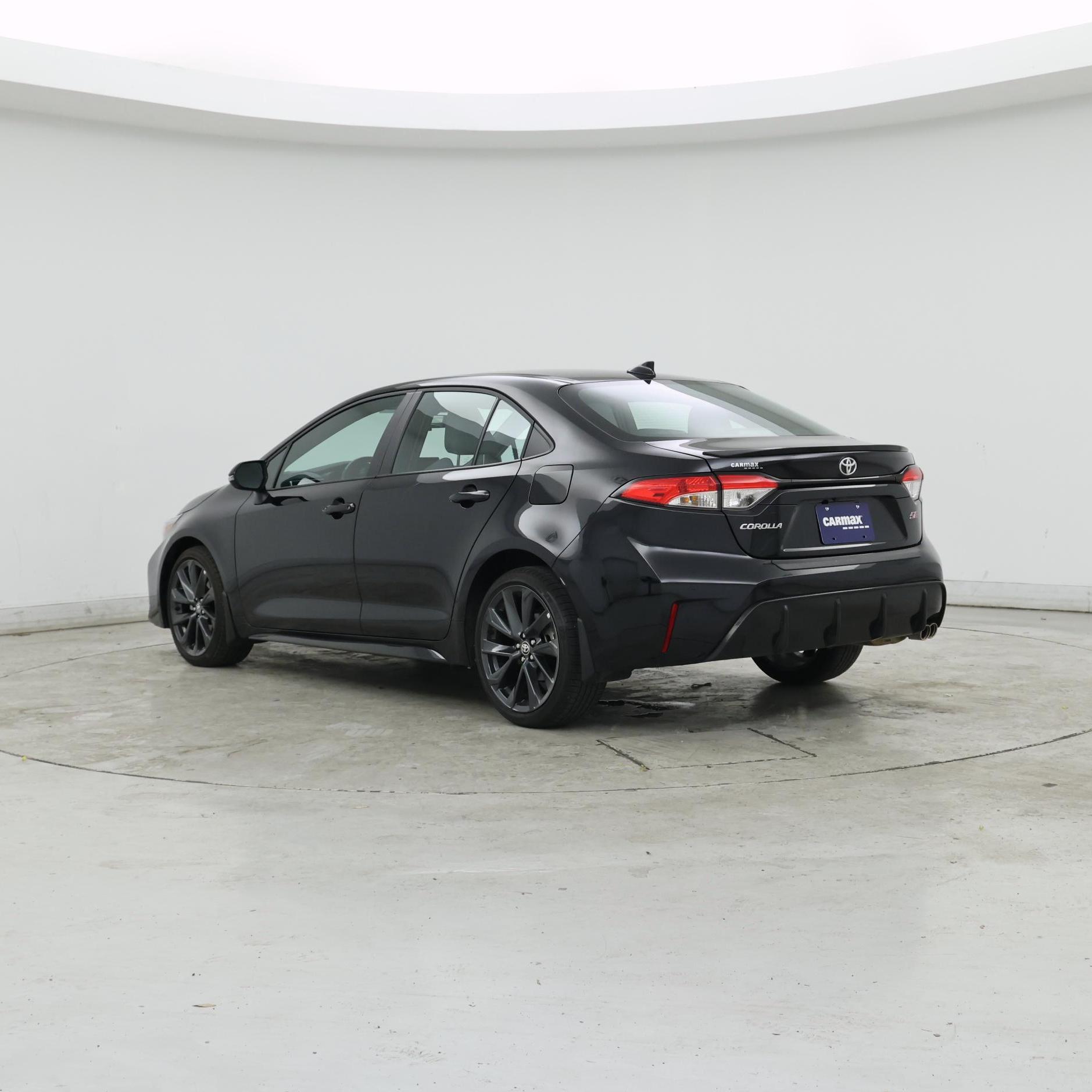 Thumbnail: 2023 Toyota Corolla - 2