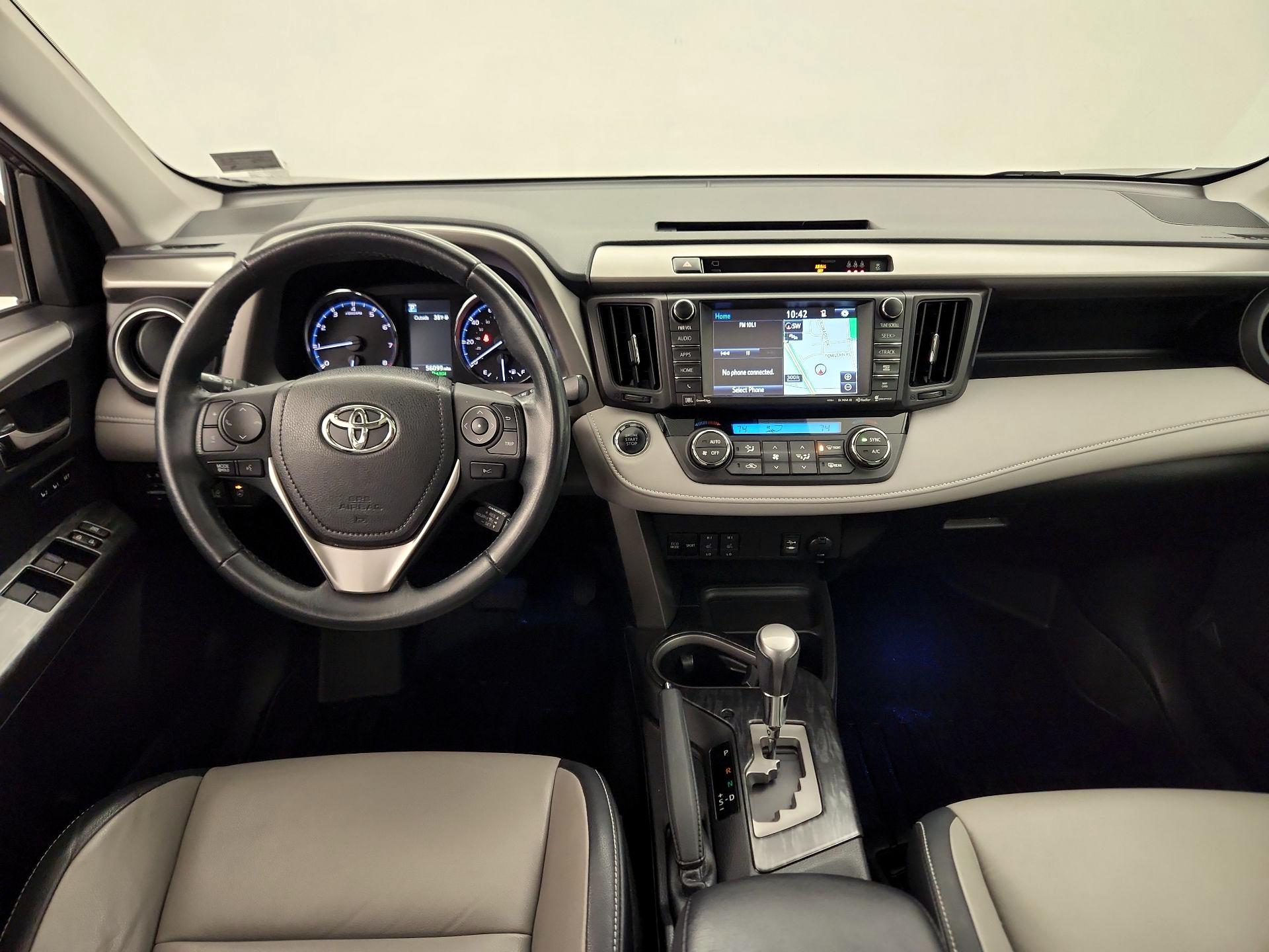 Thumbnail: 2017 Toyota RAV4 - 9