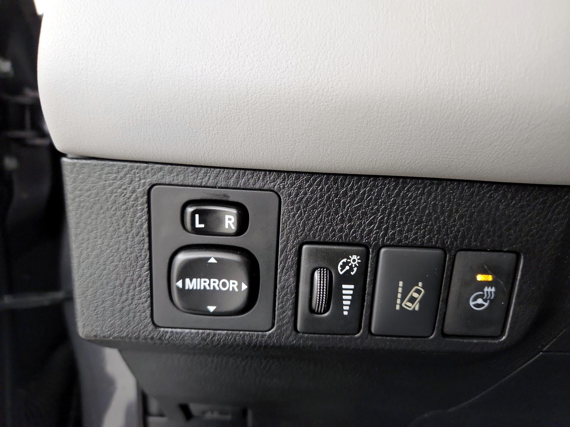 Thumbnail: 2017 Toyota RAV4 - 13