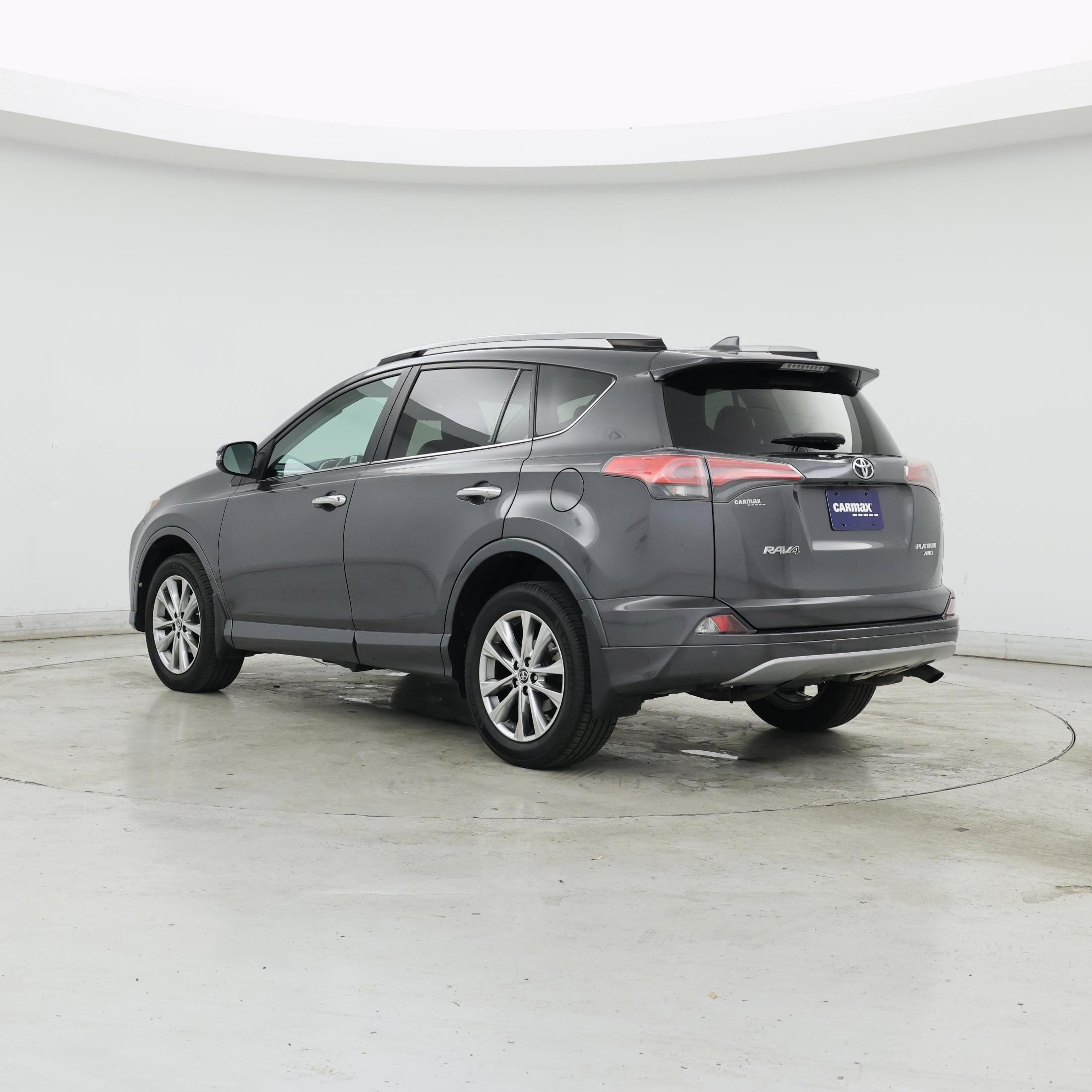 Thumbnail: 2017 Toyota RAV4 - 2