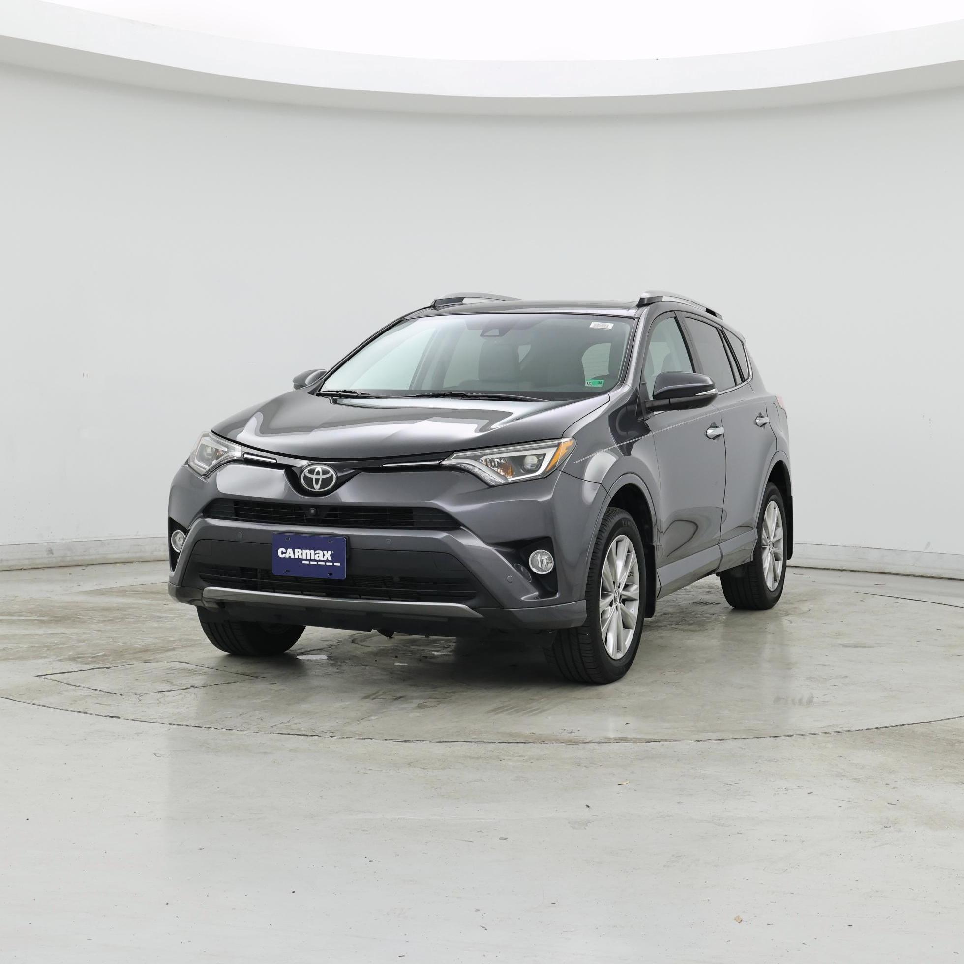 Thumbnail: 2017 Toyota RAV4 - 4