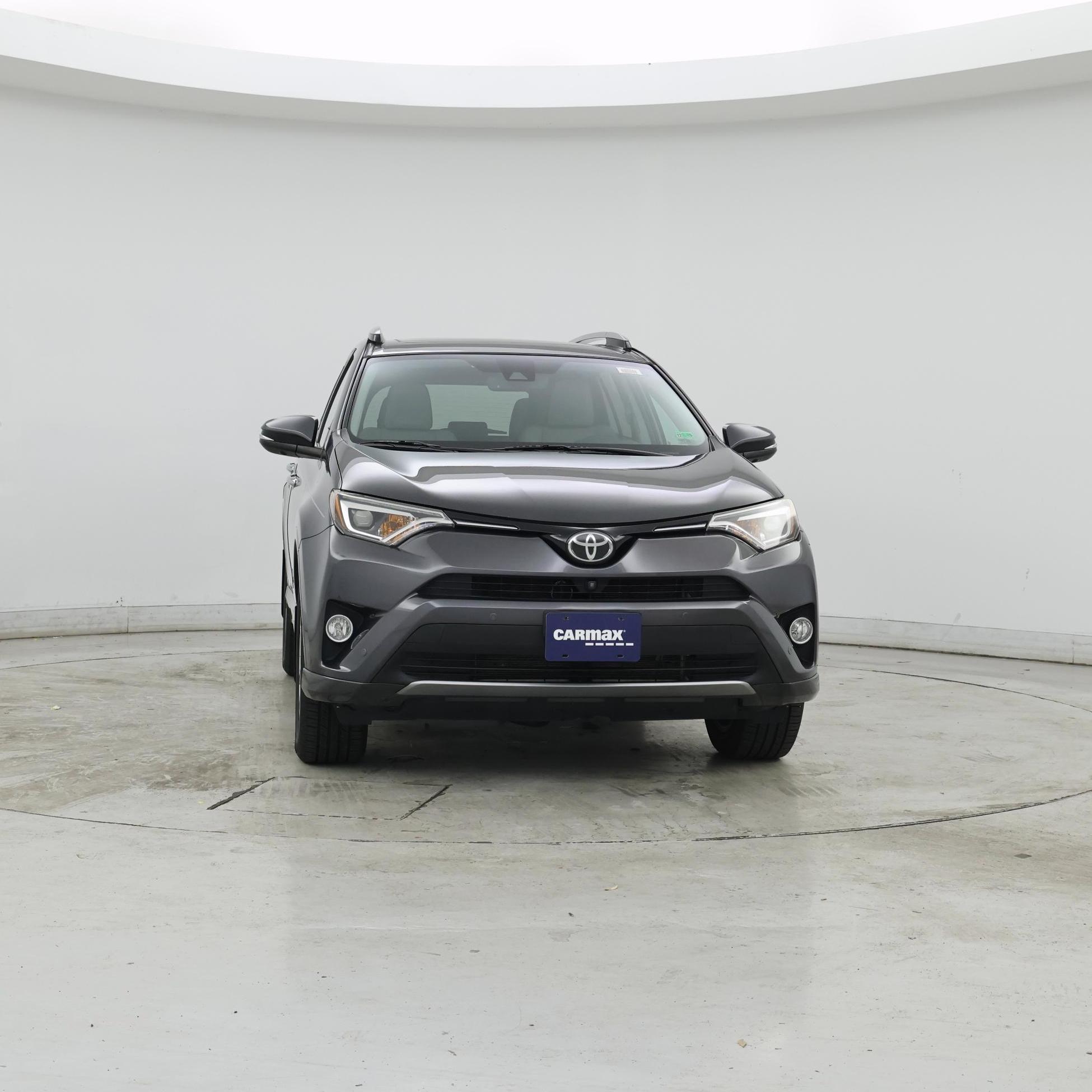 Thumbnail: 2017 Toyota RAV4 - 5