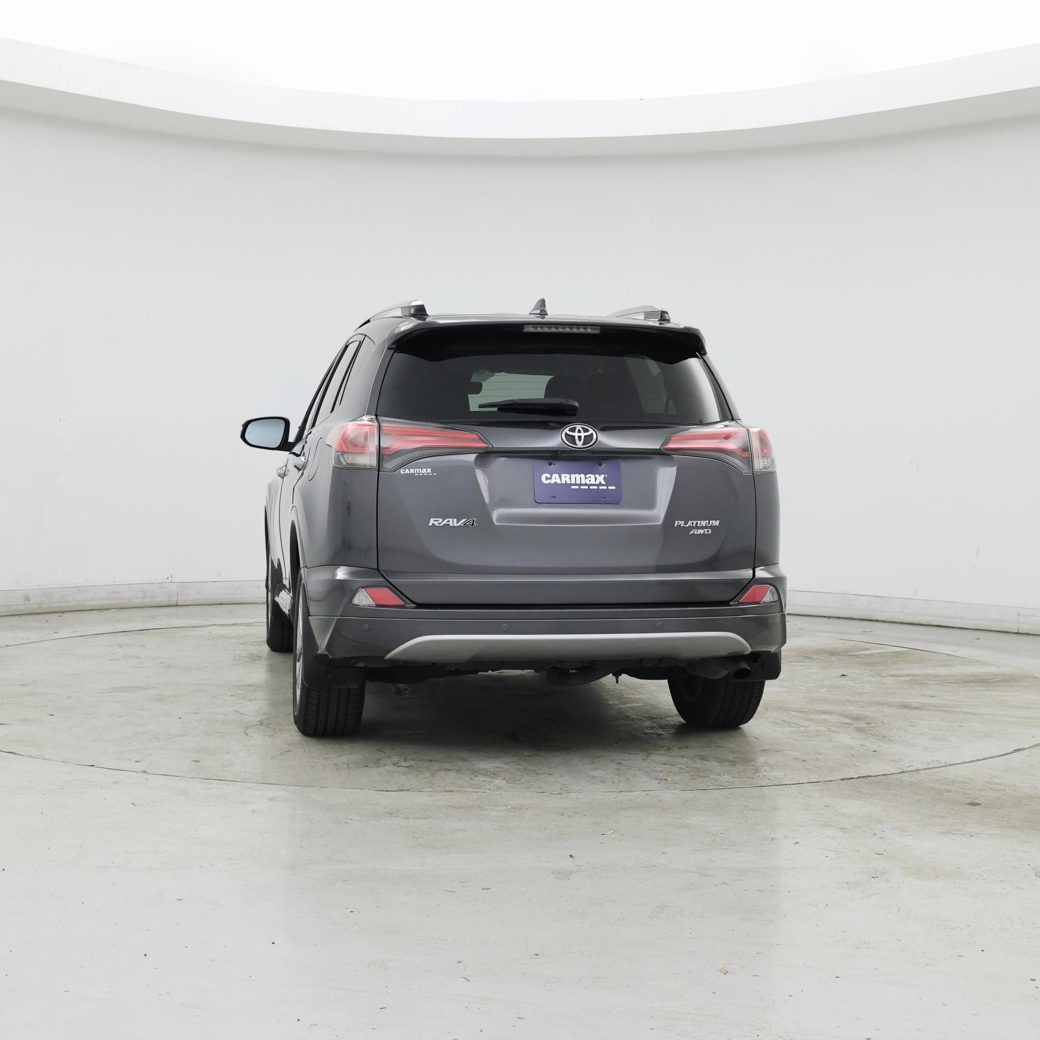 Thumbnail: 2017 Toyota RAV4 - 6