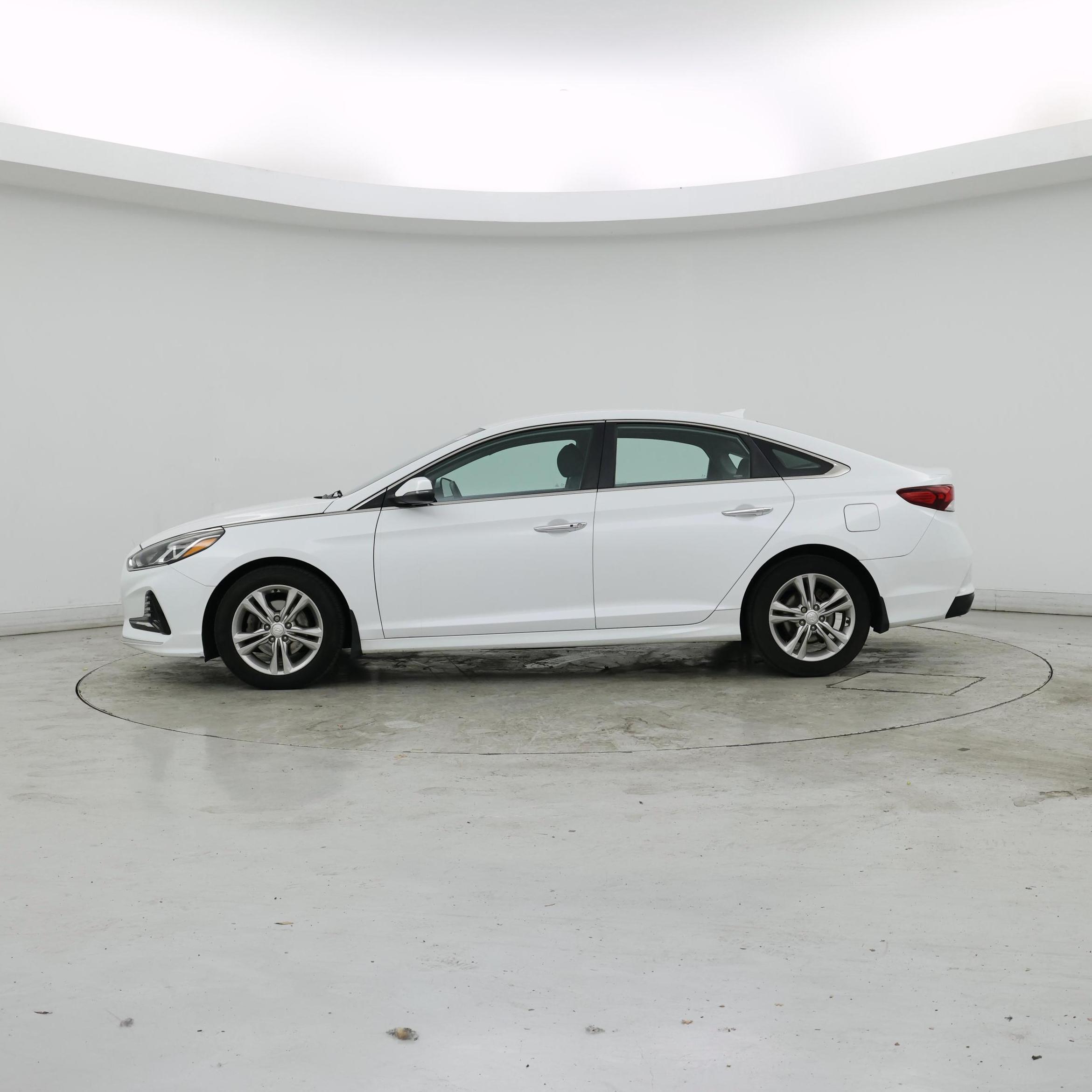 Thumbnail: 2018 Hyundai Sonata - 3