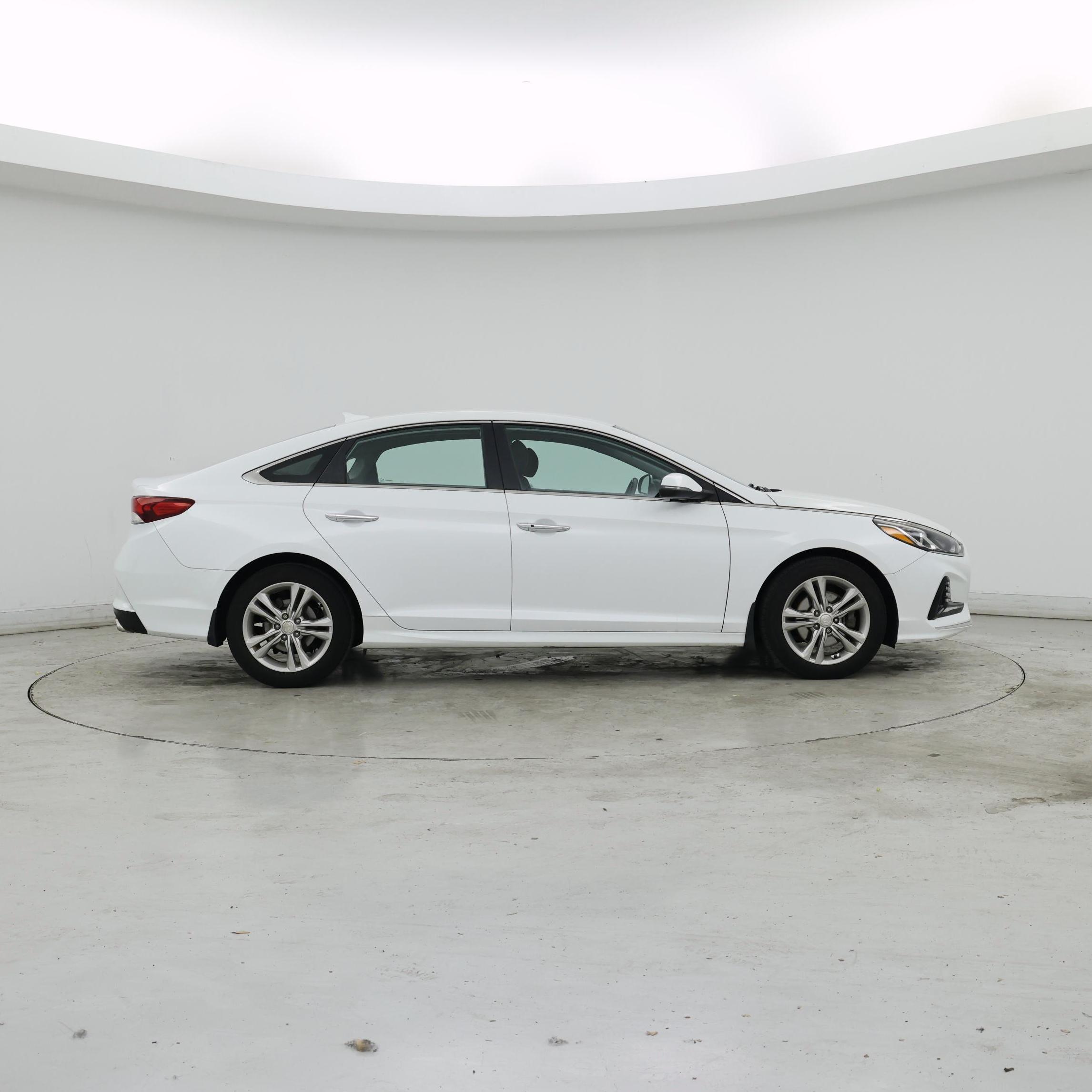 Thumbnail: 2018 Hyundai Sonata - 7