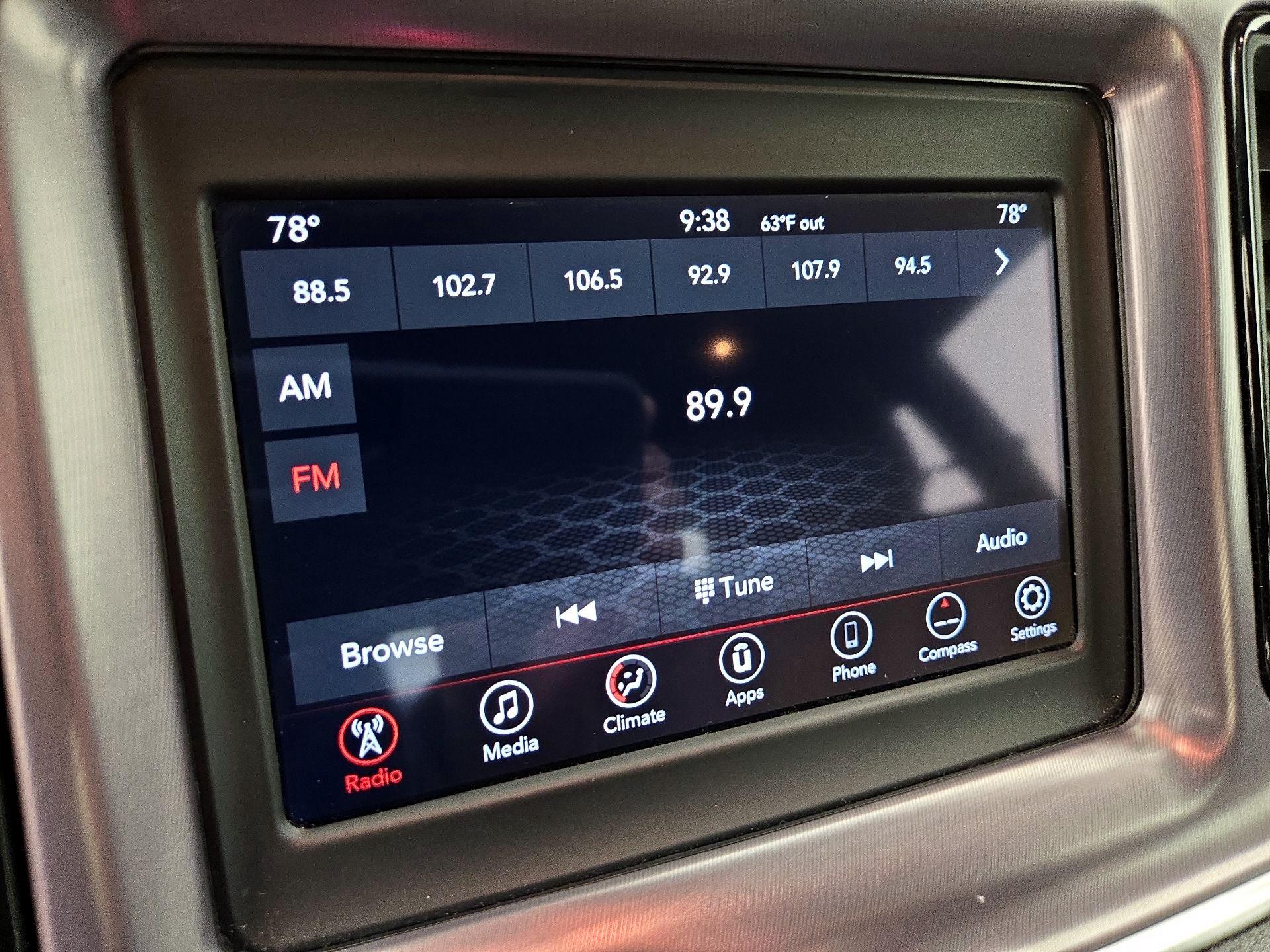 Thumbnail: 2019 Dodge Challenger - 15