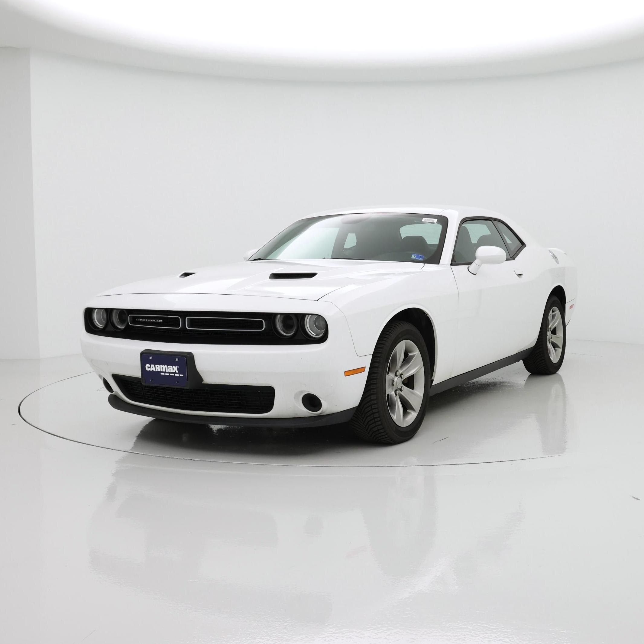 Thumbnail: 2019 Dodge Challenger - 4