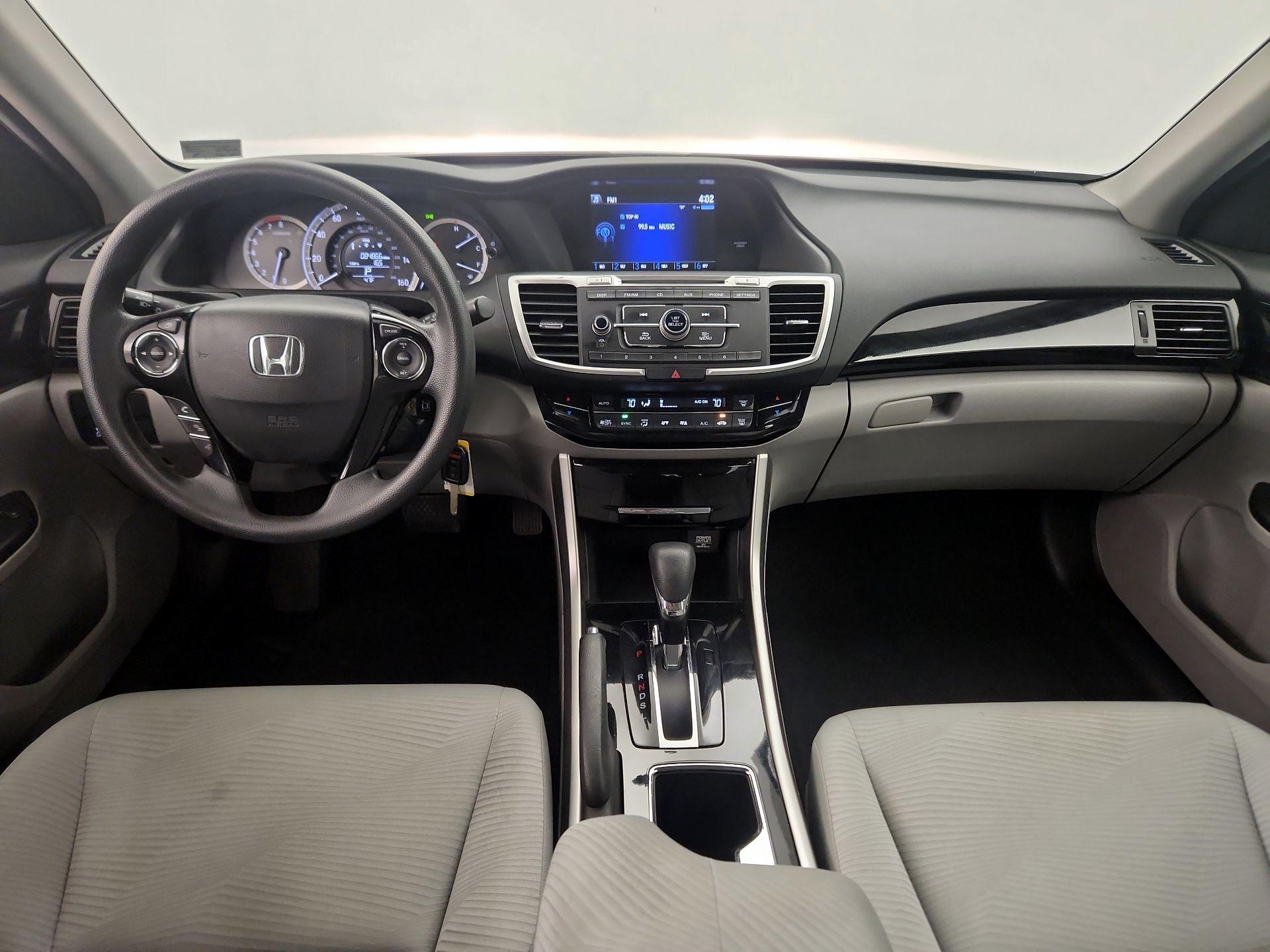 Thumbnail: 2017 Honda Accord - 9