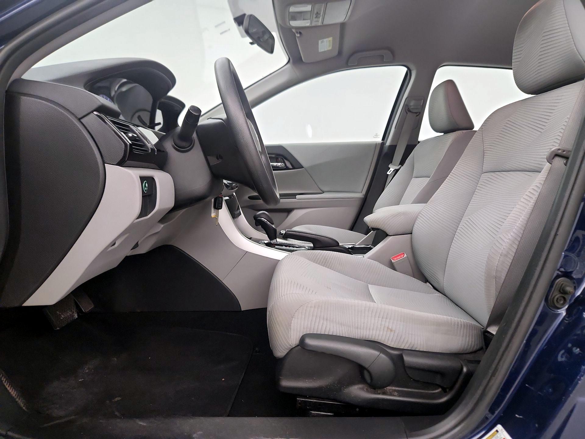 Thumbnail: 2017 Honda Accord - 11