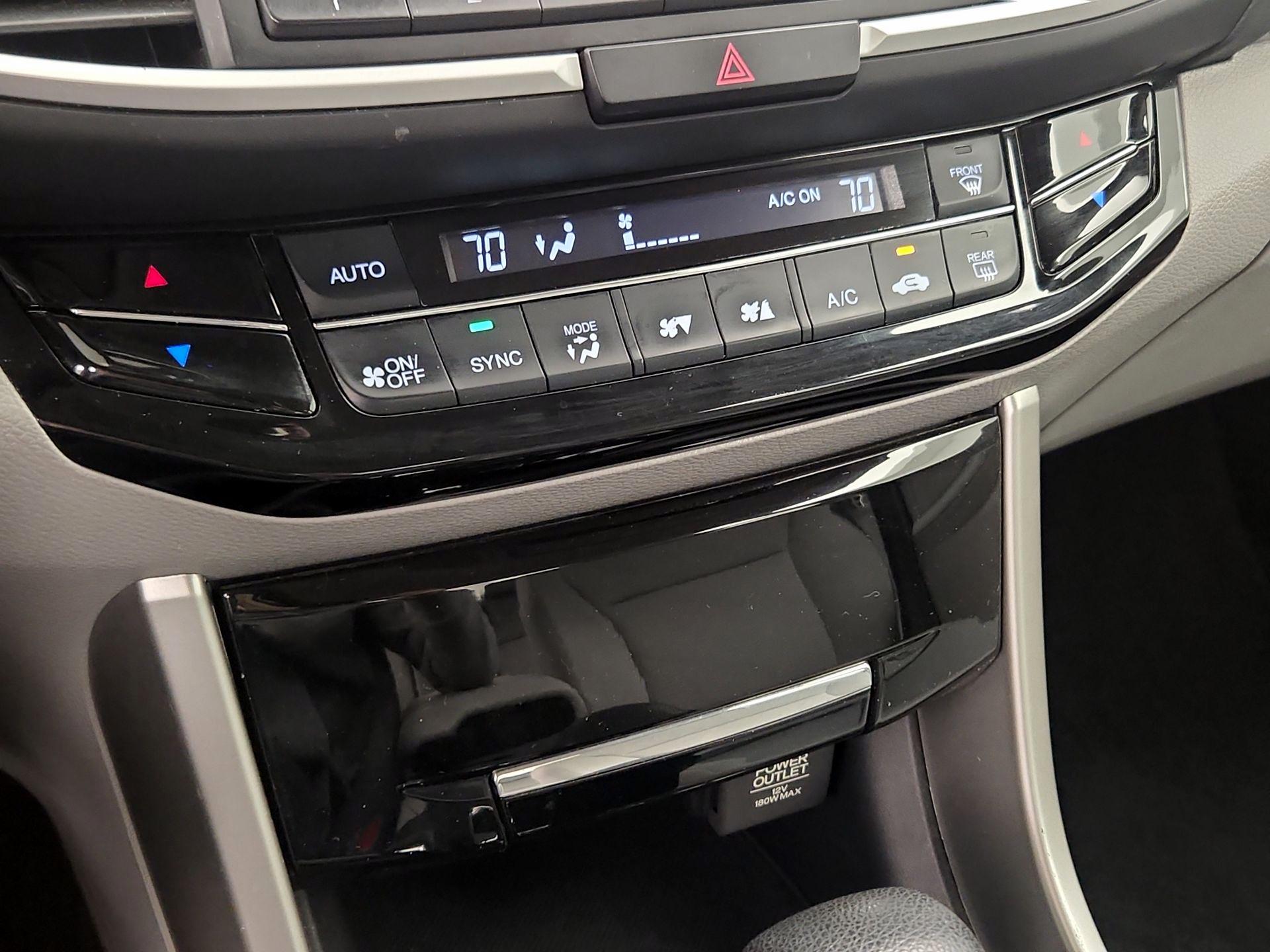 Thumbnail: 2017 Honda Accord - 16