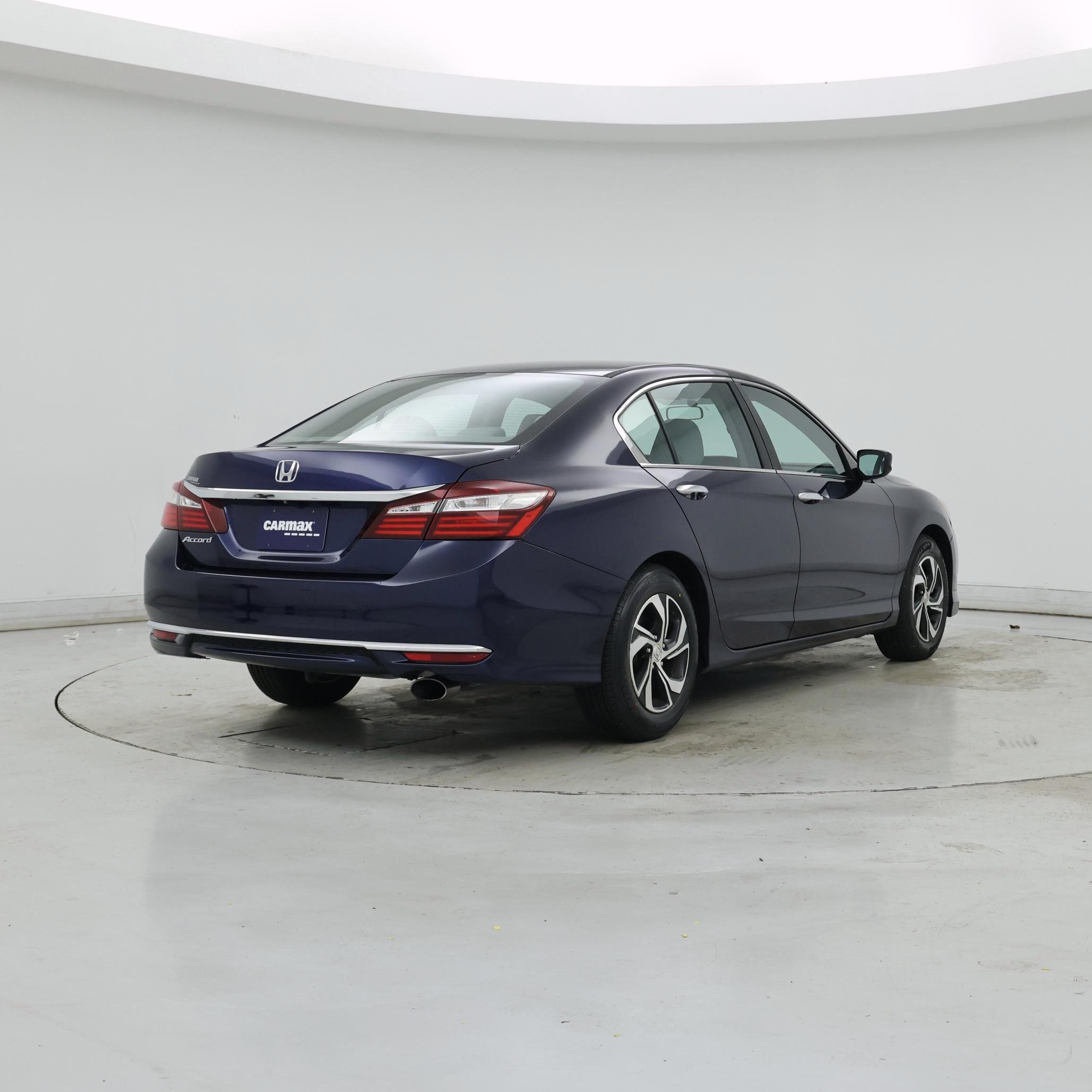 Thumbnail: 2017 Honda Accord - 8