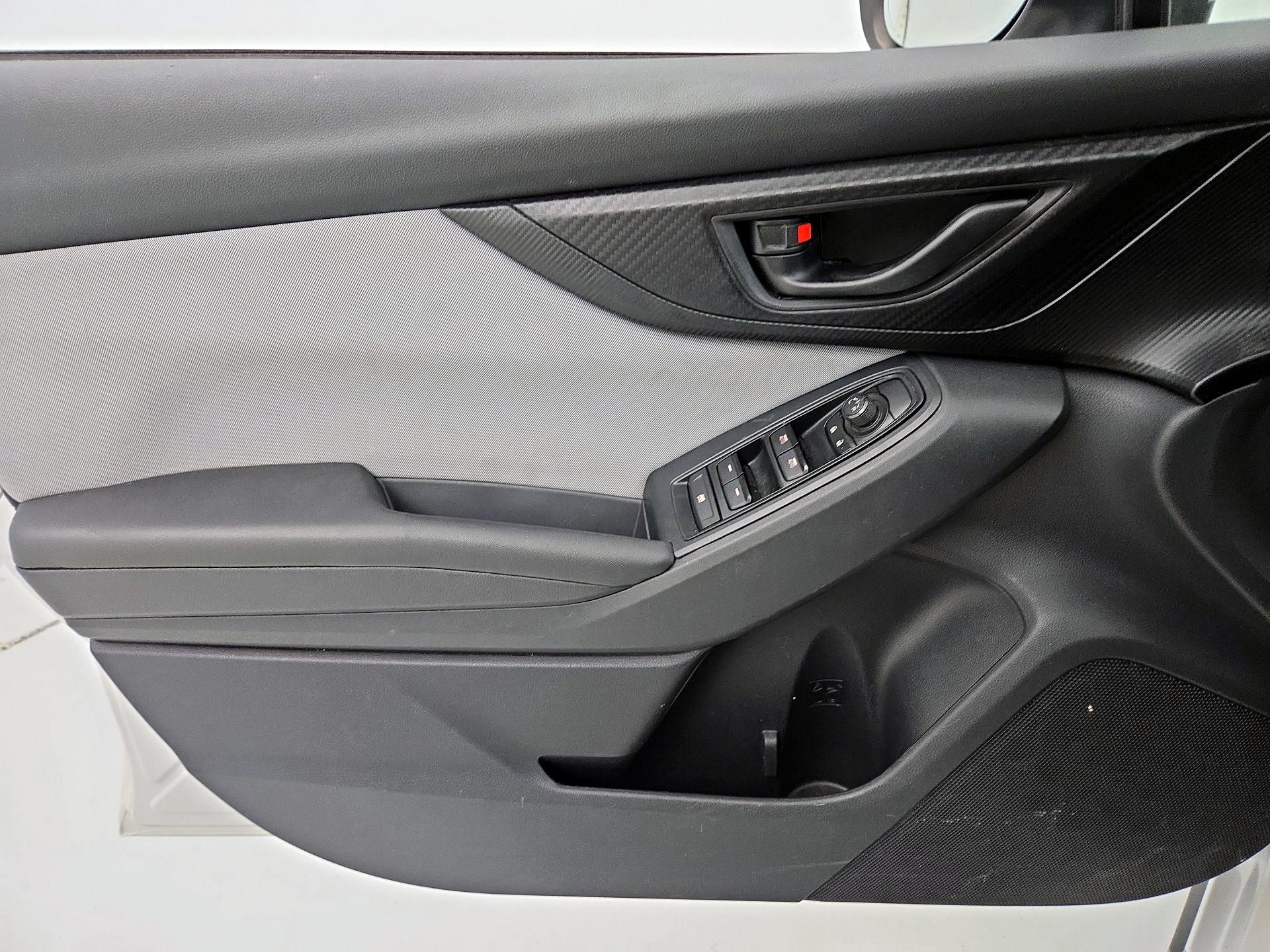 Thumbnail: 2018 Subaru Crosstrek - 12