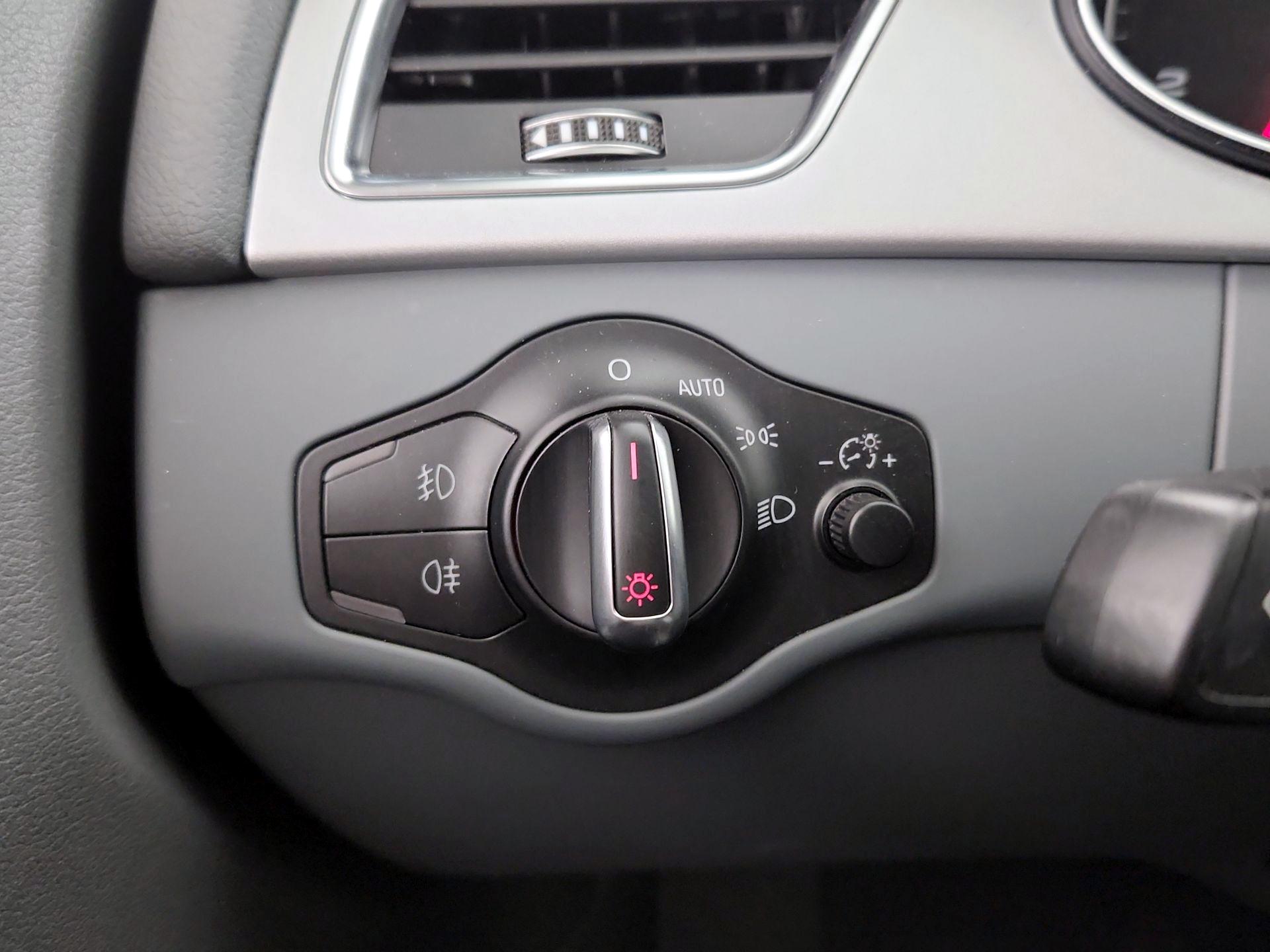 Thumbnail: 2016 Audi A4 - 13