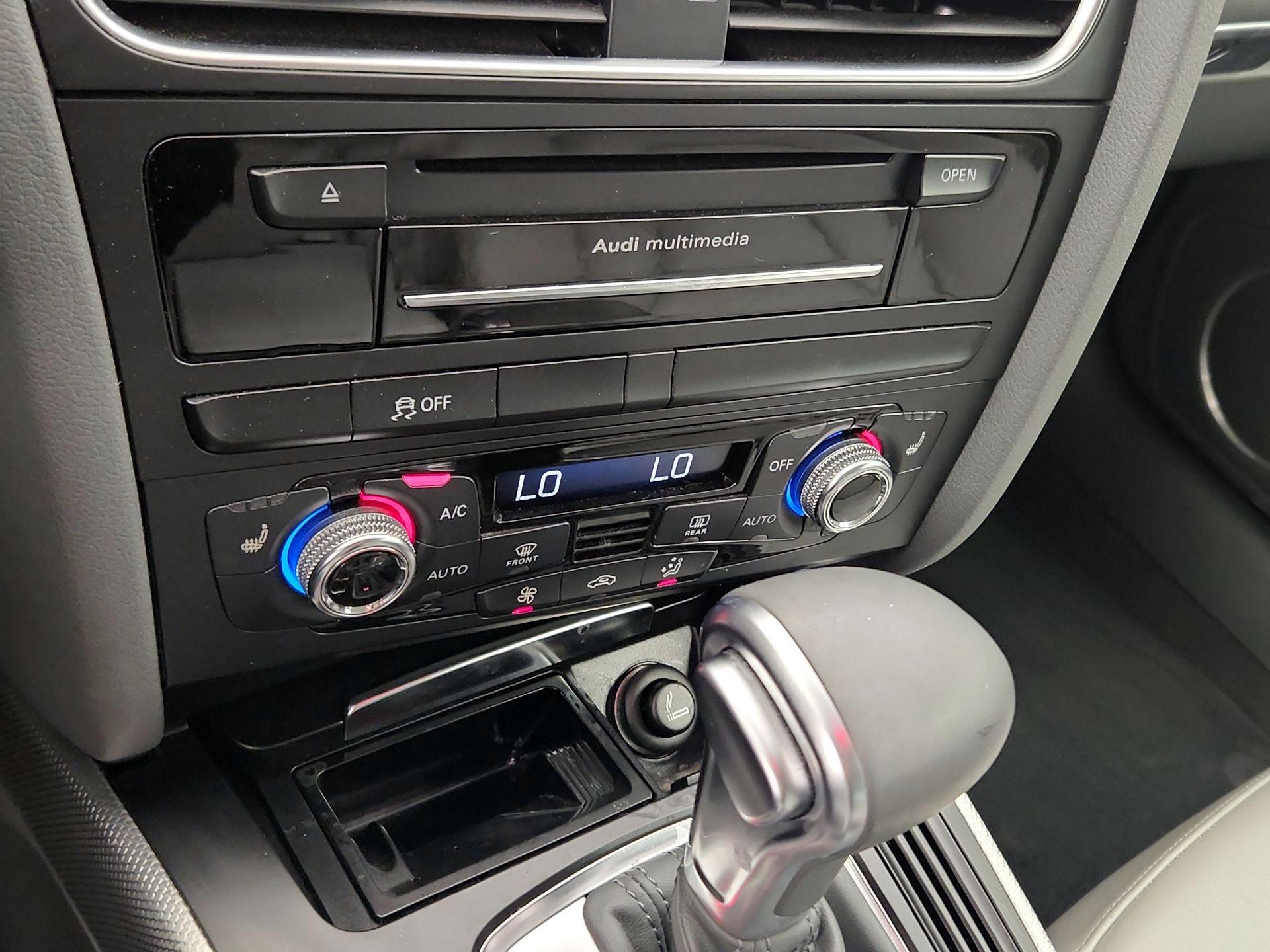 Thumbnail: 2016 Audi A4 - 17