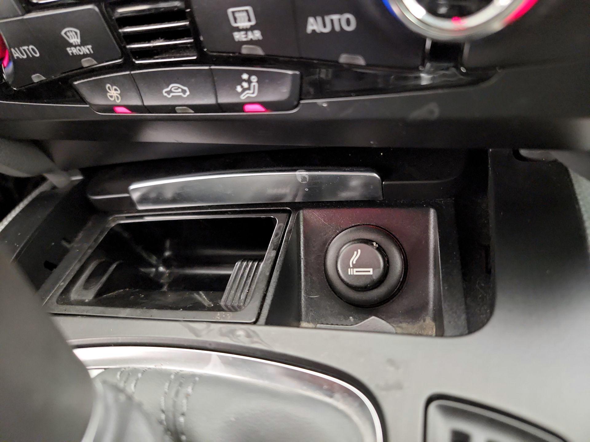 Thumbnail: 2016 Audi A4 - 19