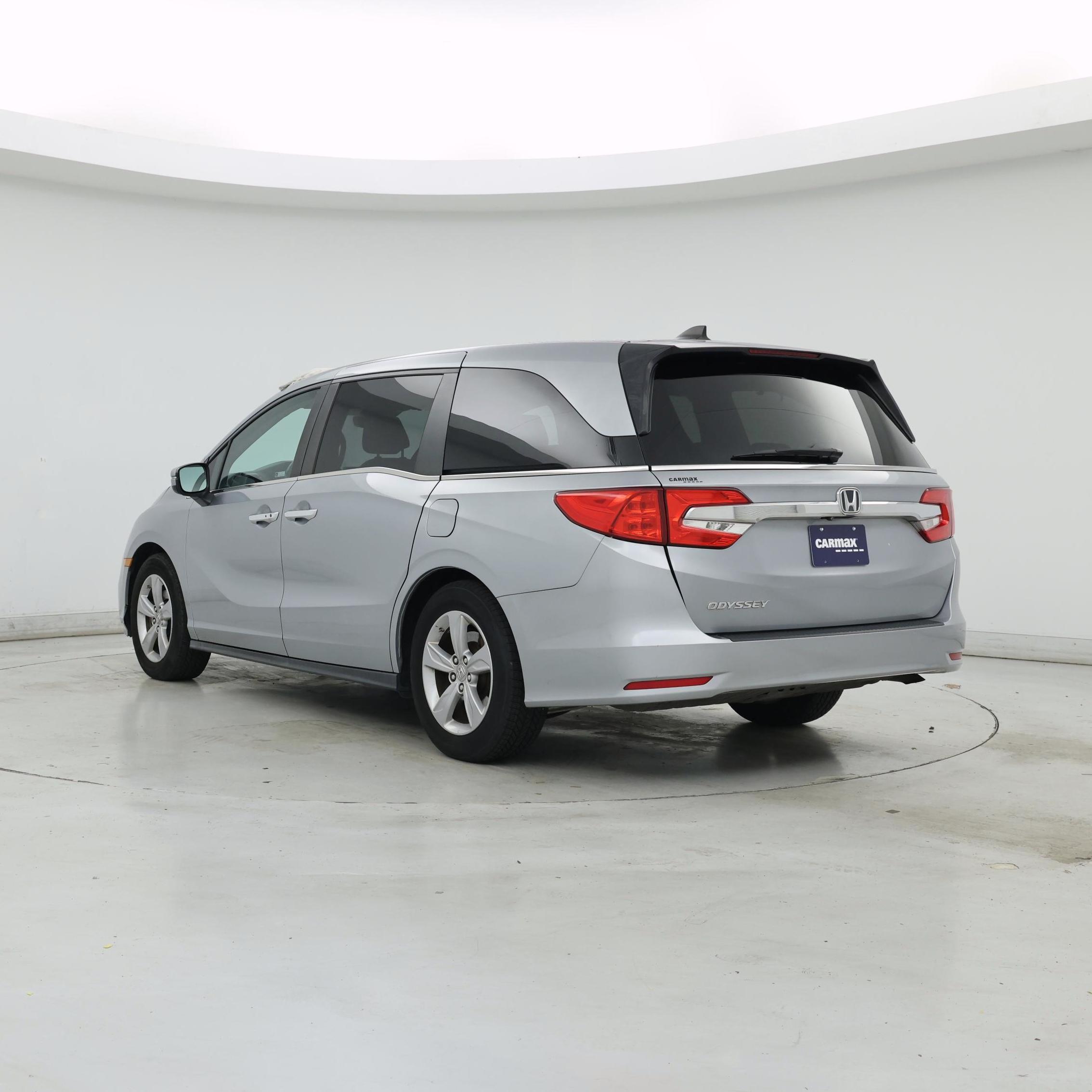 Thumbnail: 2019 Honda Odyssey - 2