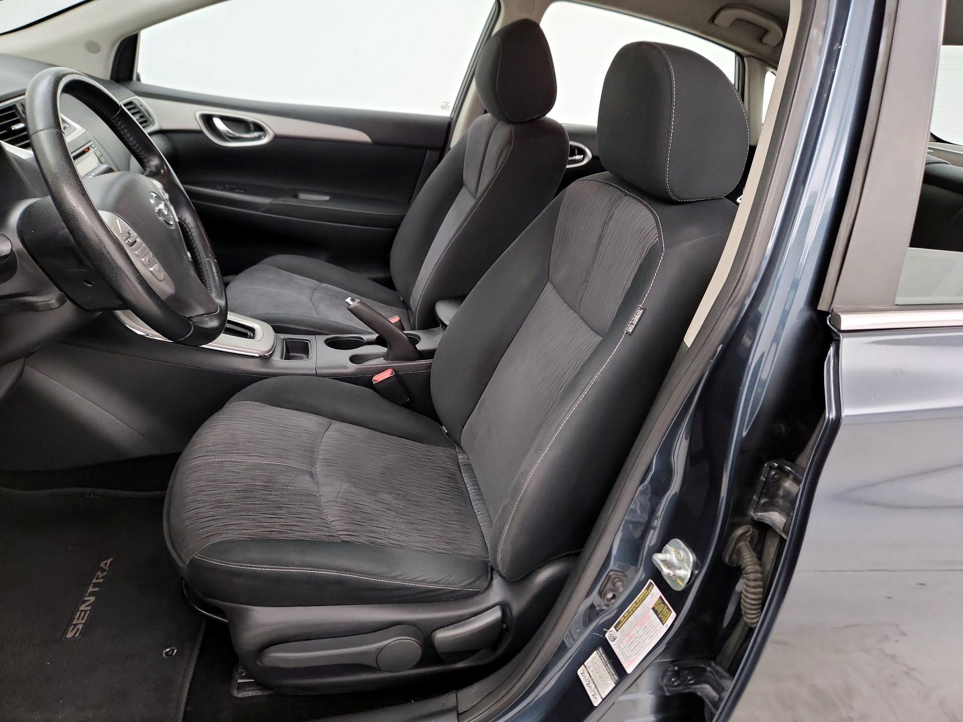 Thumbnail: 2015 Nissan Sentra - 11