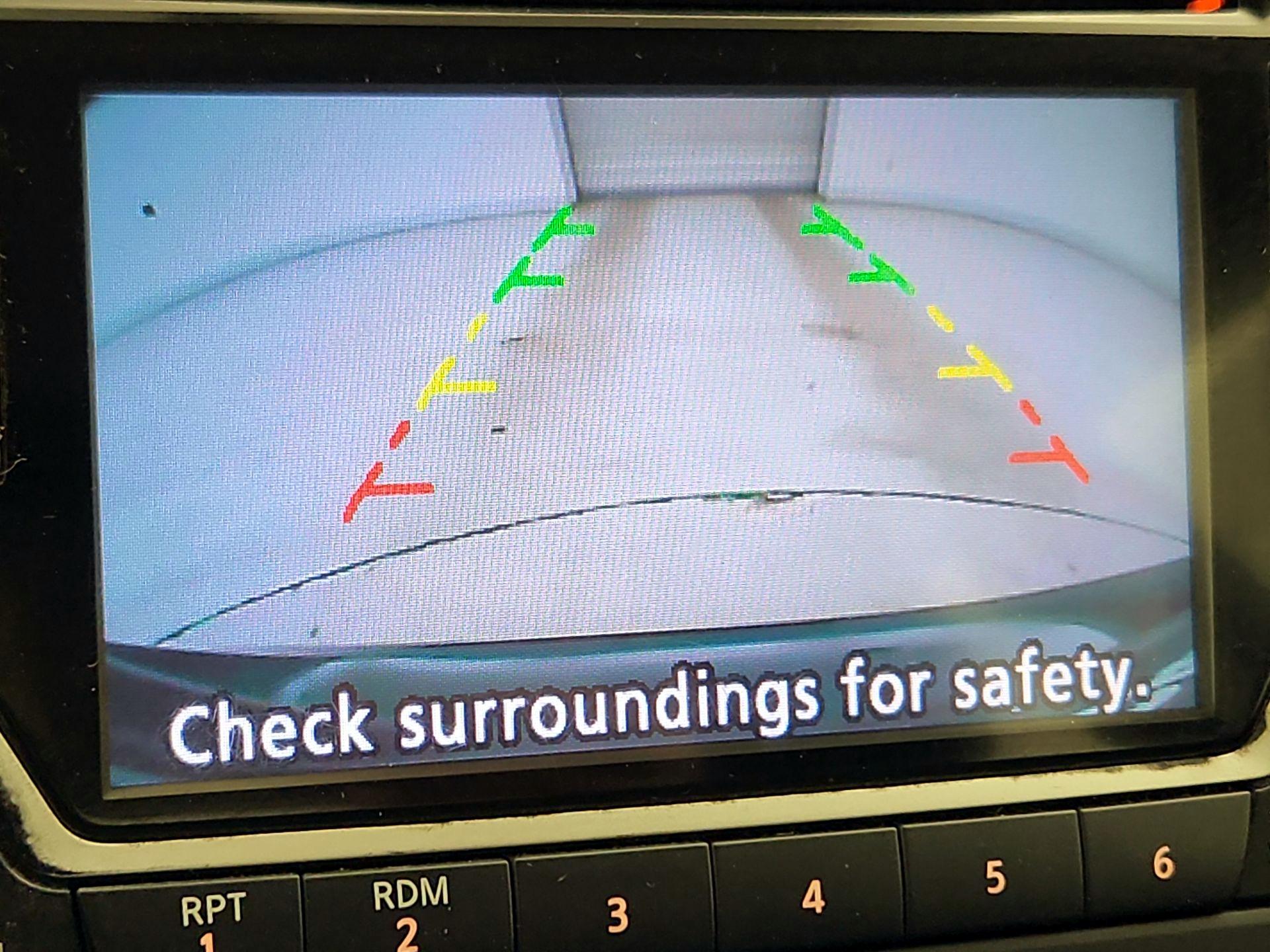 Thumbnail: 2015 Nissan Sentra - 14