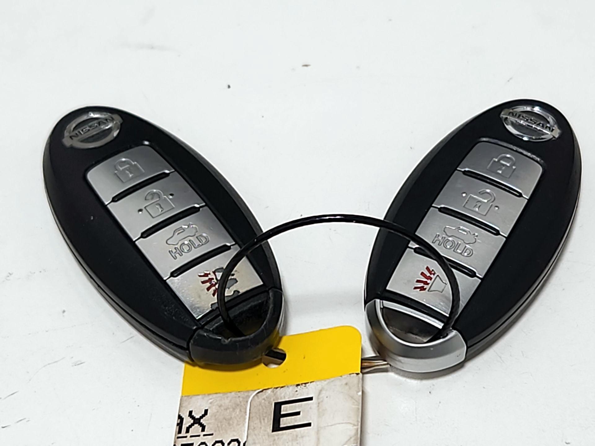 Thumbnail: 2015 Nissan Sentra - 18