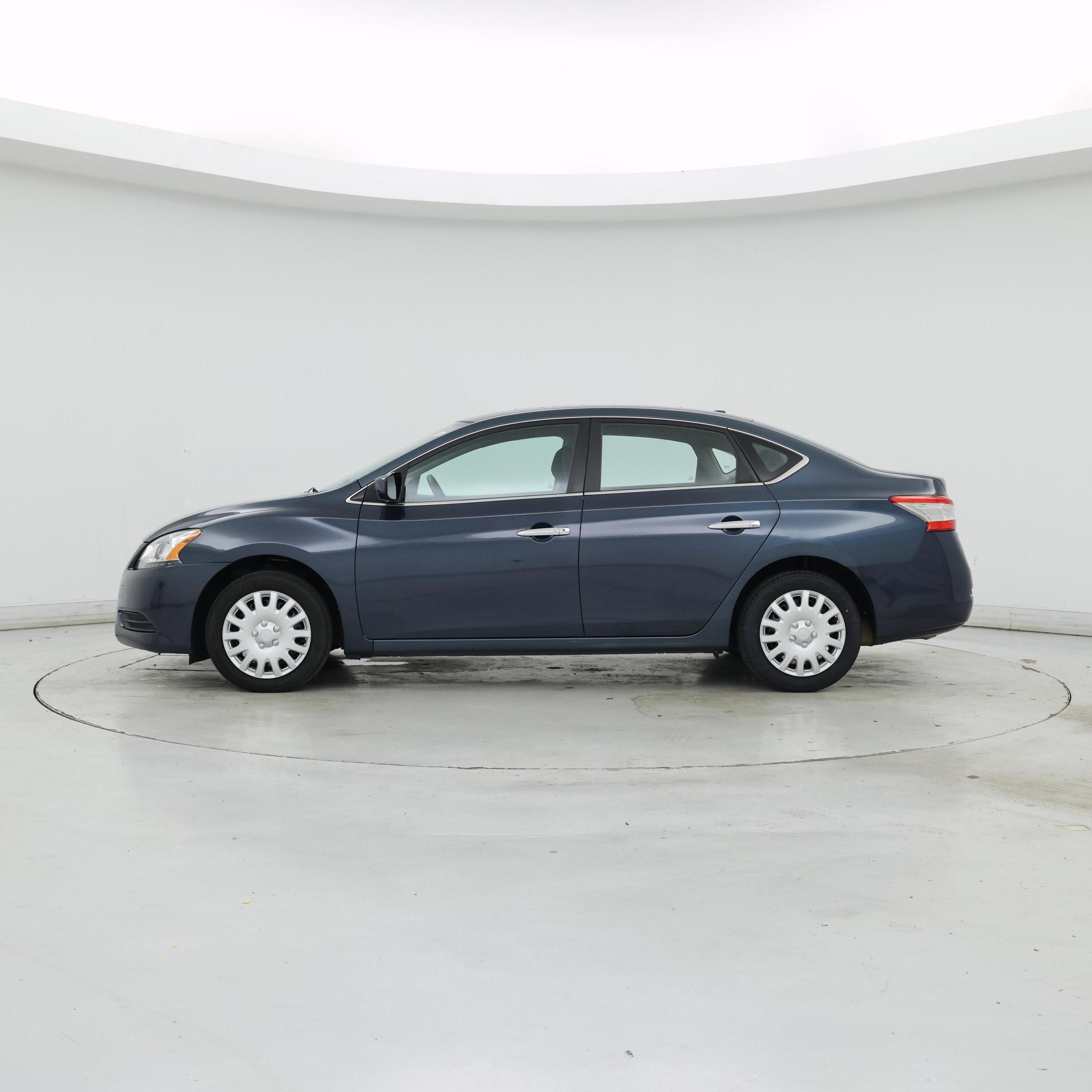 Thumbnail: 2015 Nissan Sentra - 3