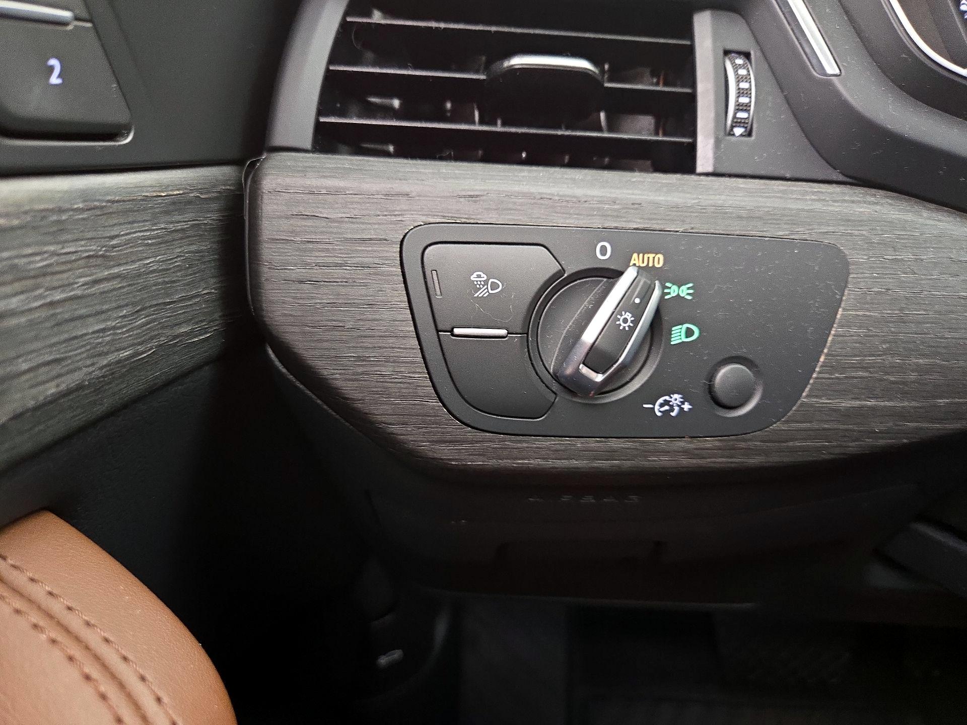 Thumbnail: 2019 Audi A4 - 13