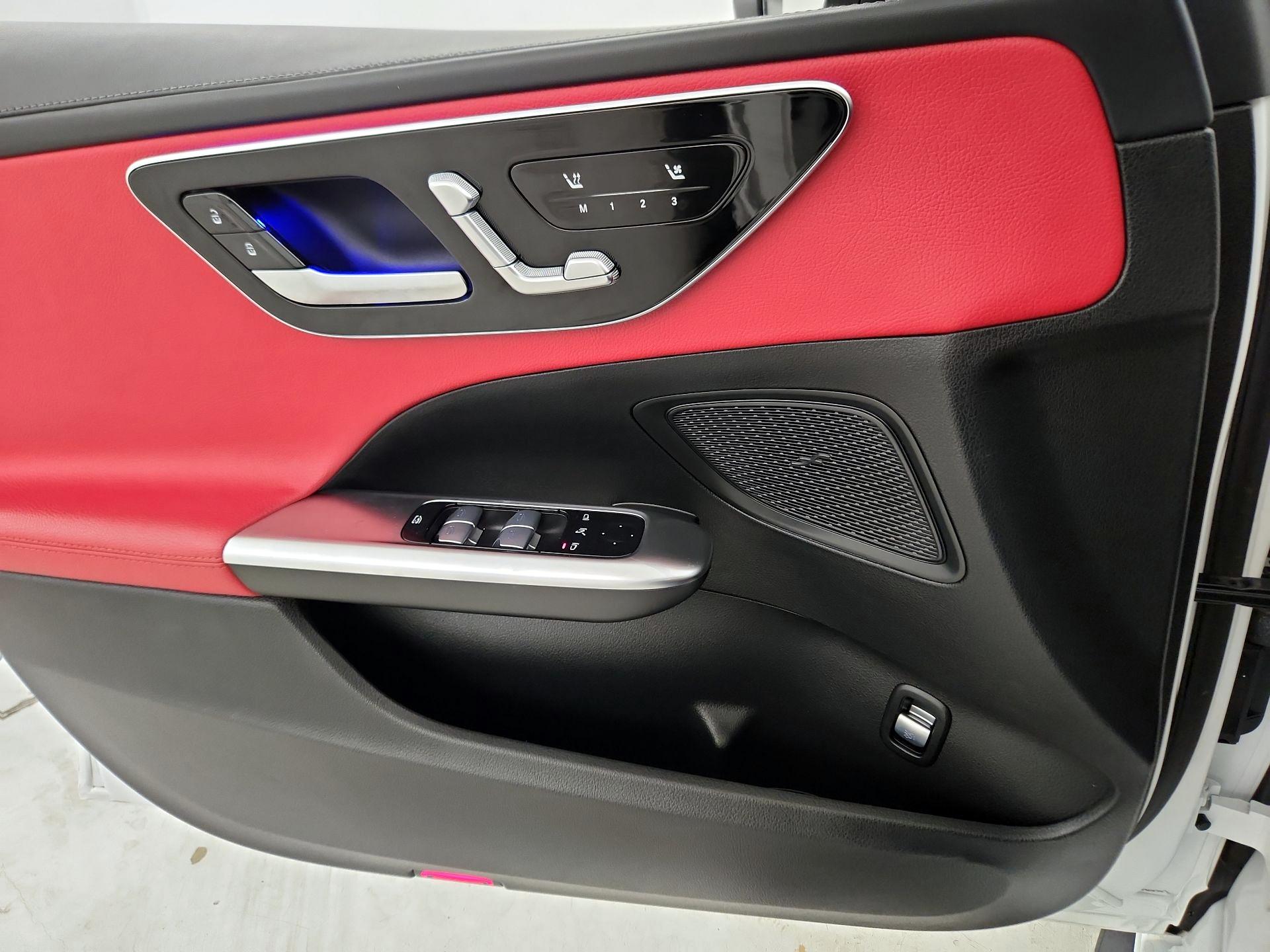 Thumbnail: 2024 Mercedes-Benz C-Class - 12