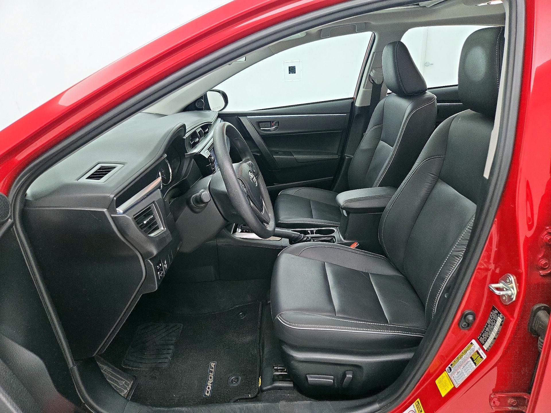 Thumbnail: 2015 Toyota Corolla - 11