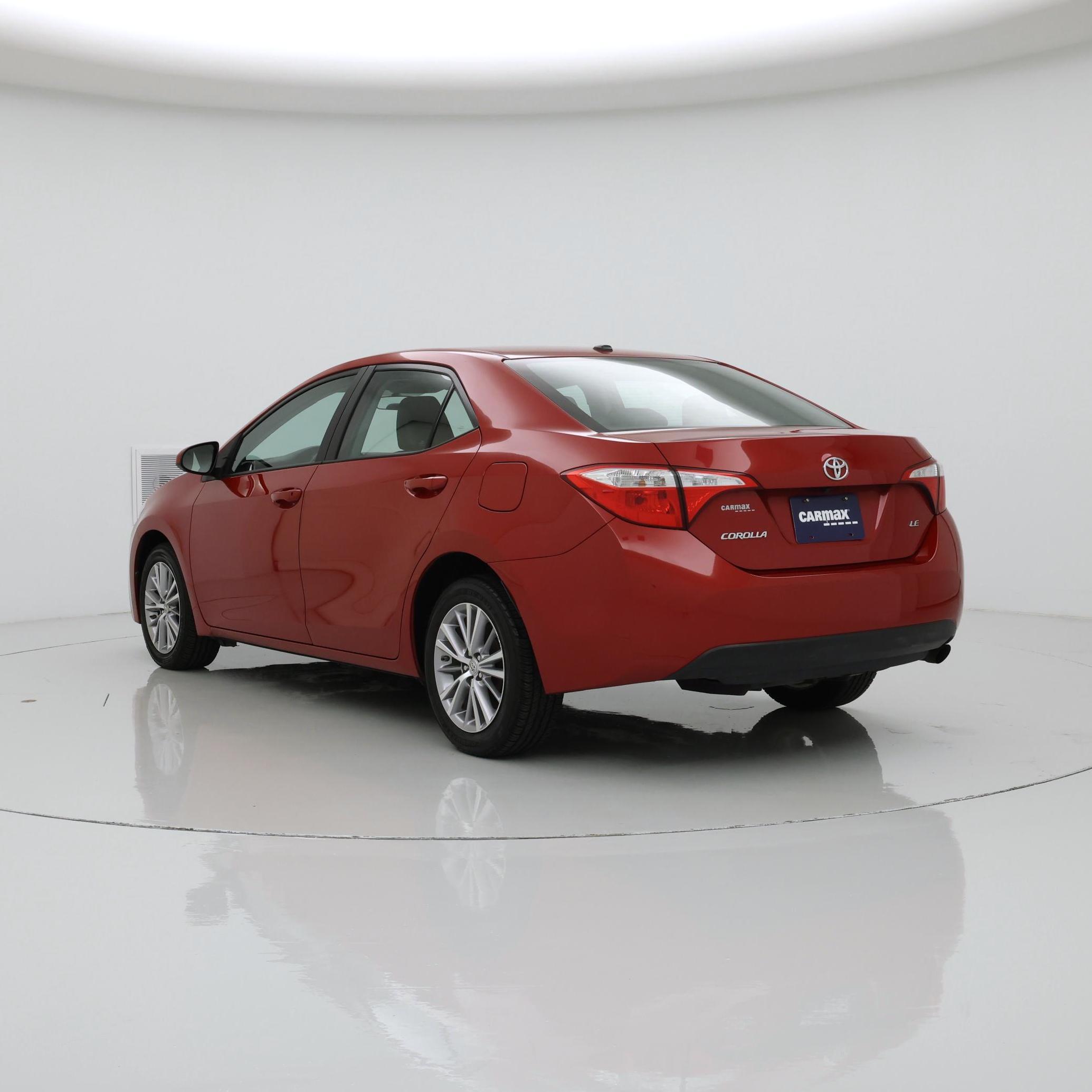 Thumbnail: 2015 Toyota Corolla - 2