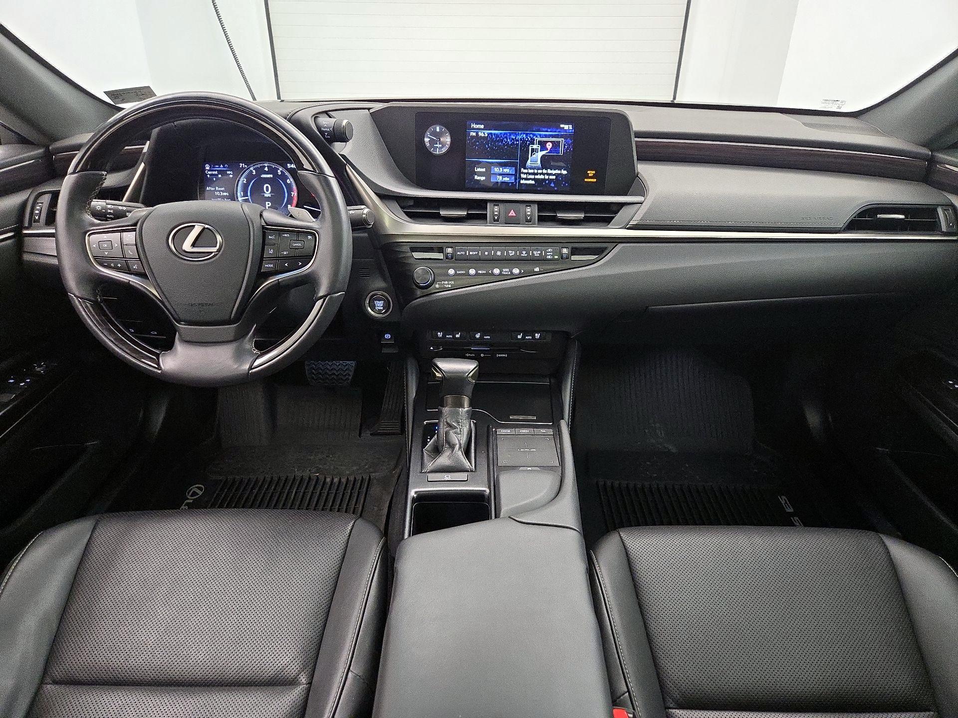 Thumbnail: 2019 Lexus ES - 9