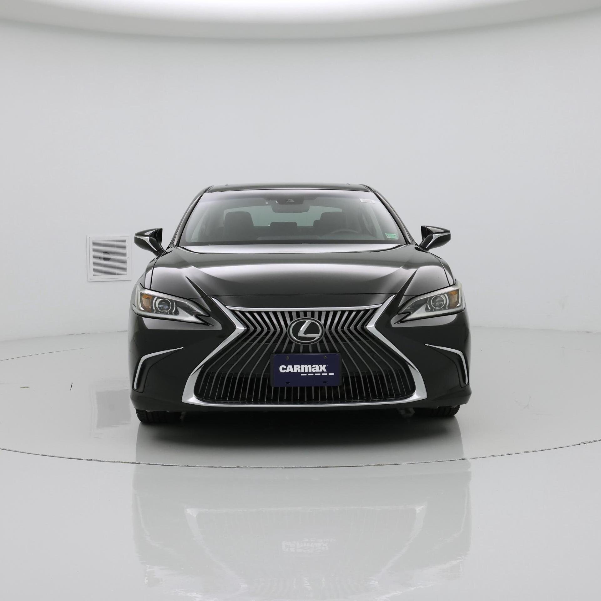 Thumbnail: 2019 Lexus ES - 5