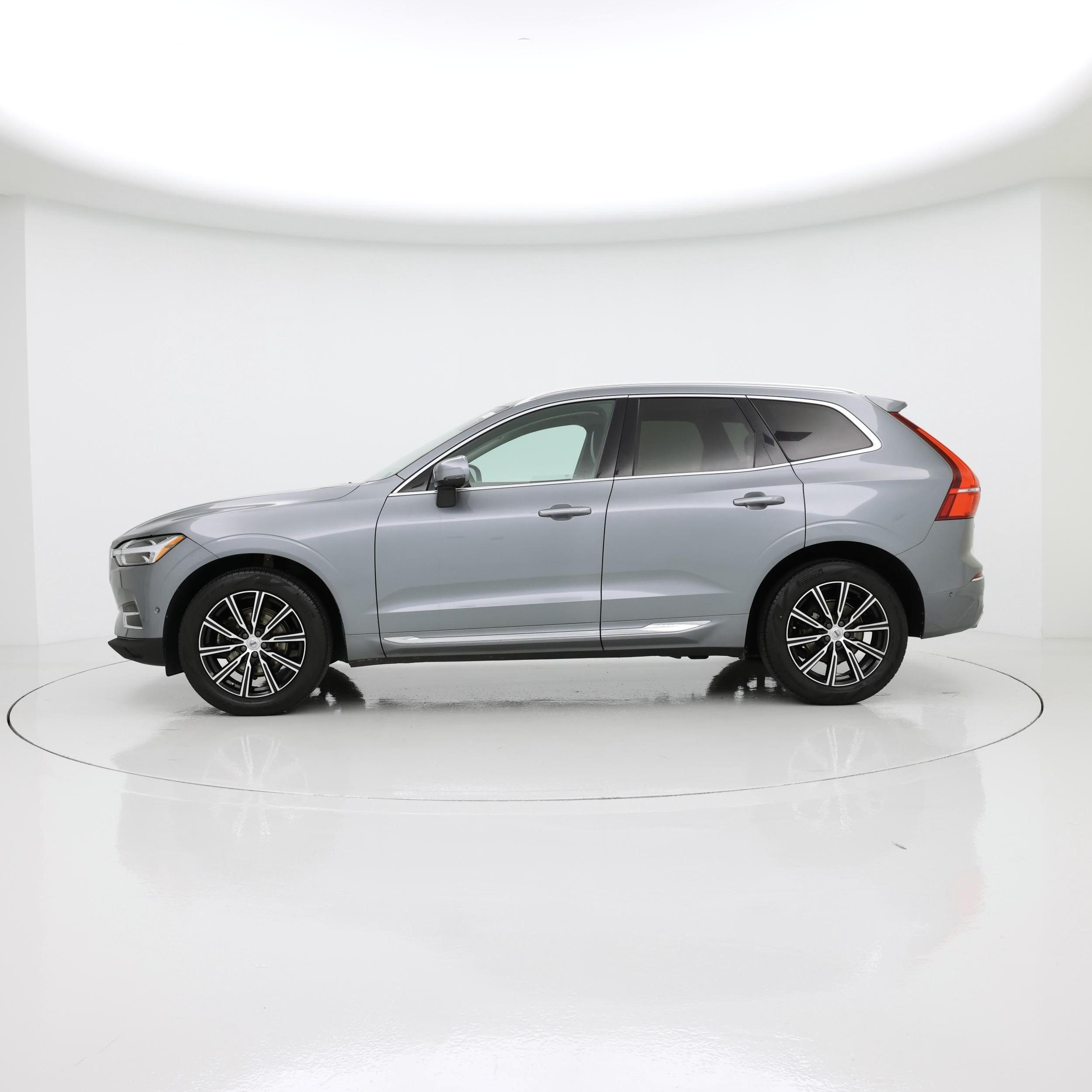 Thumbnail: 2019 Volvo XC60 - 3