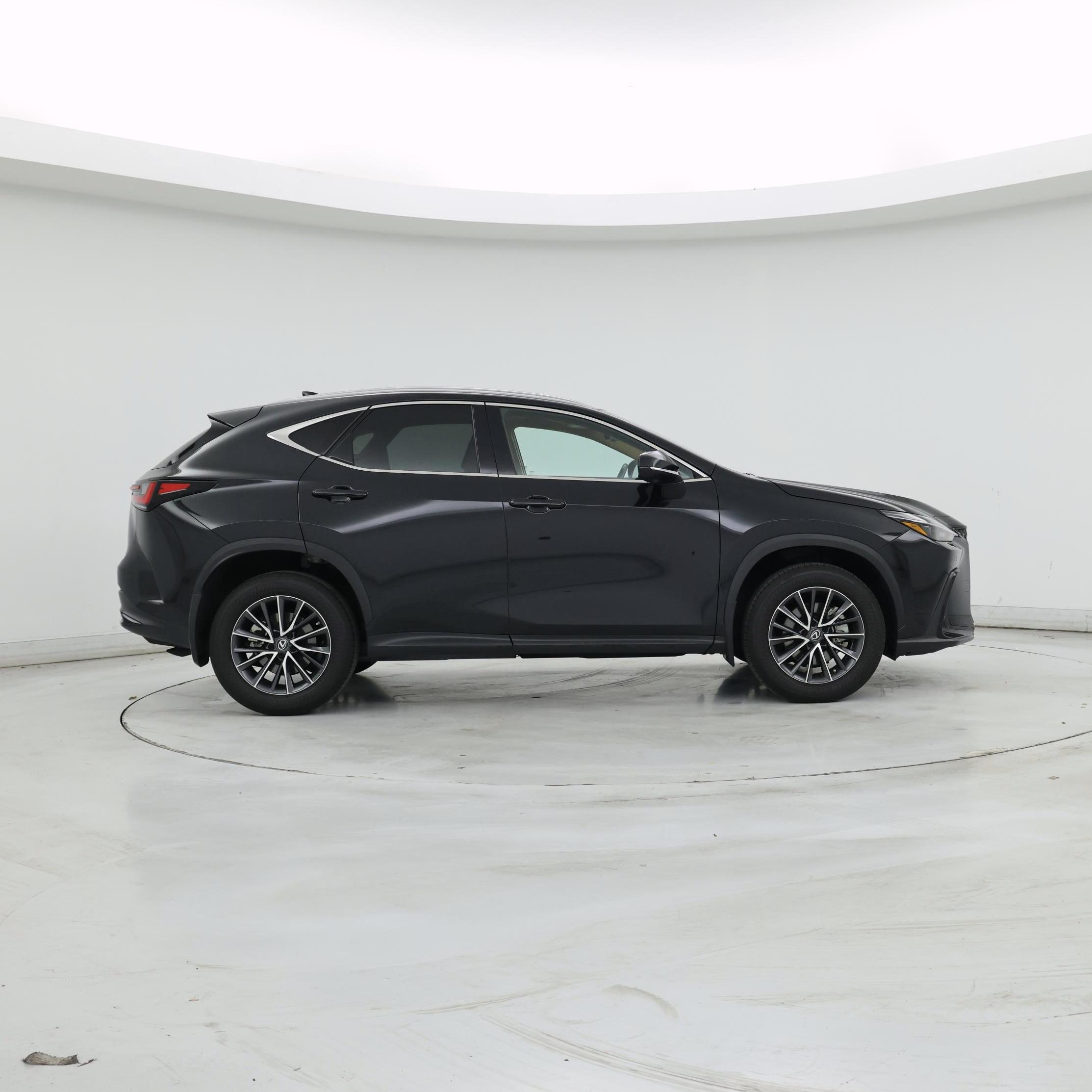Thumbnail: 2022 Lexus NX - 7
