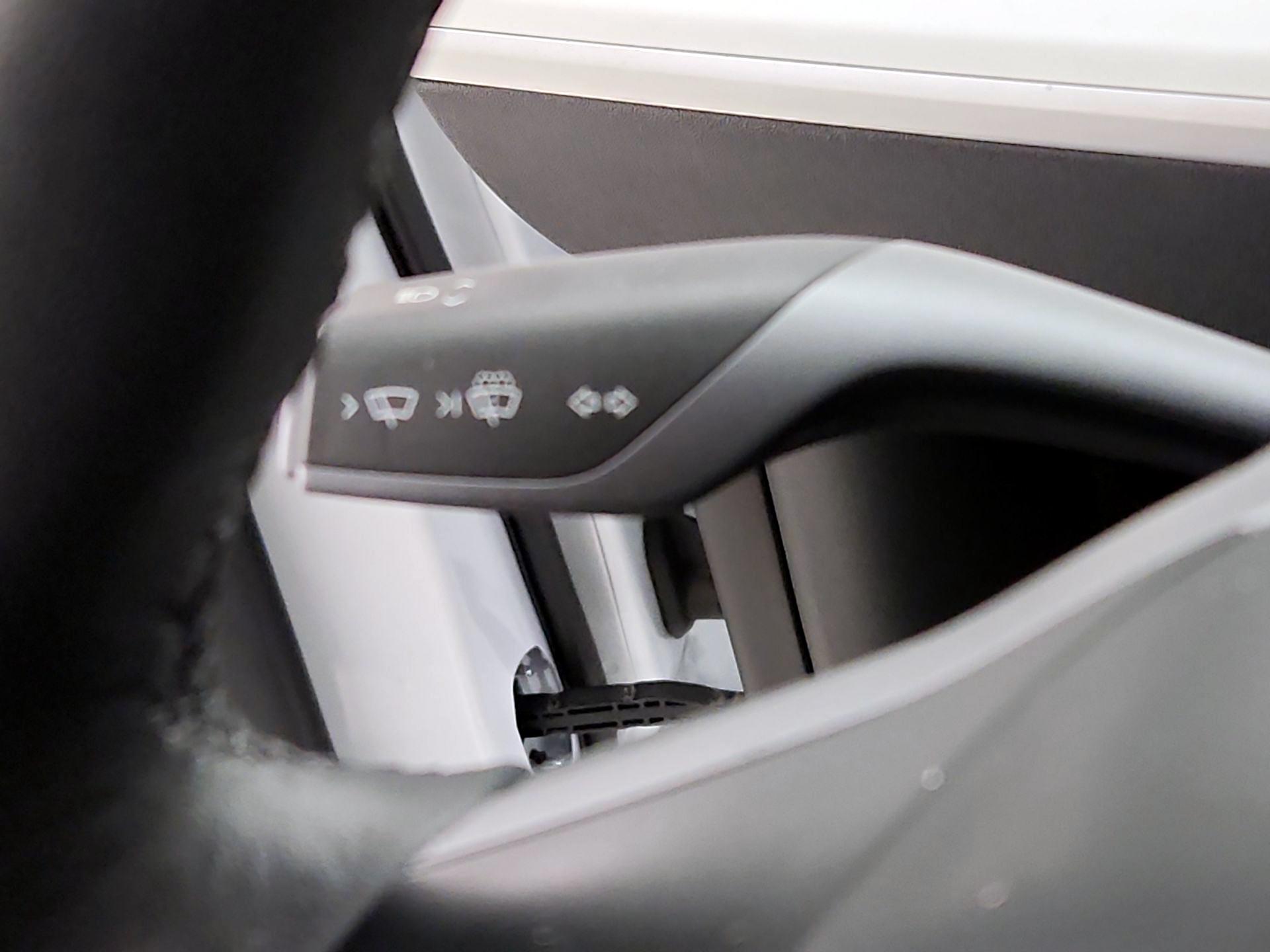 Thumbnail: 2023 Tesla Model Y - 13