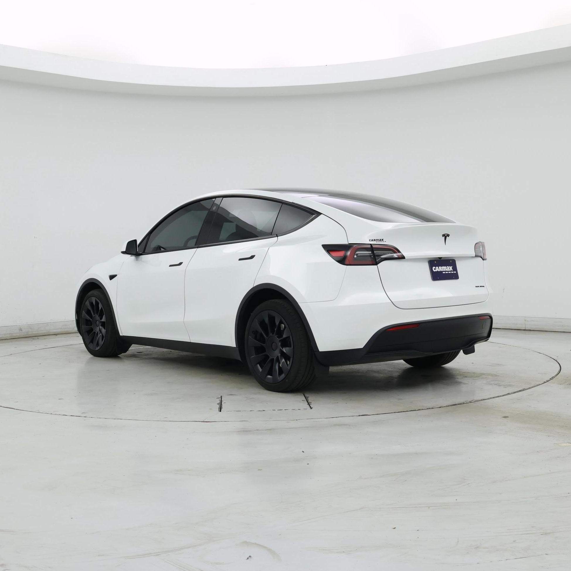 Thumbnail: 2023 Tesla Model Y - 2