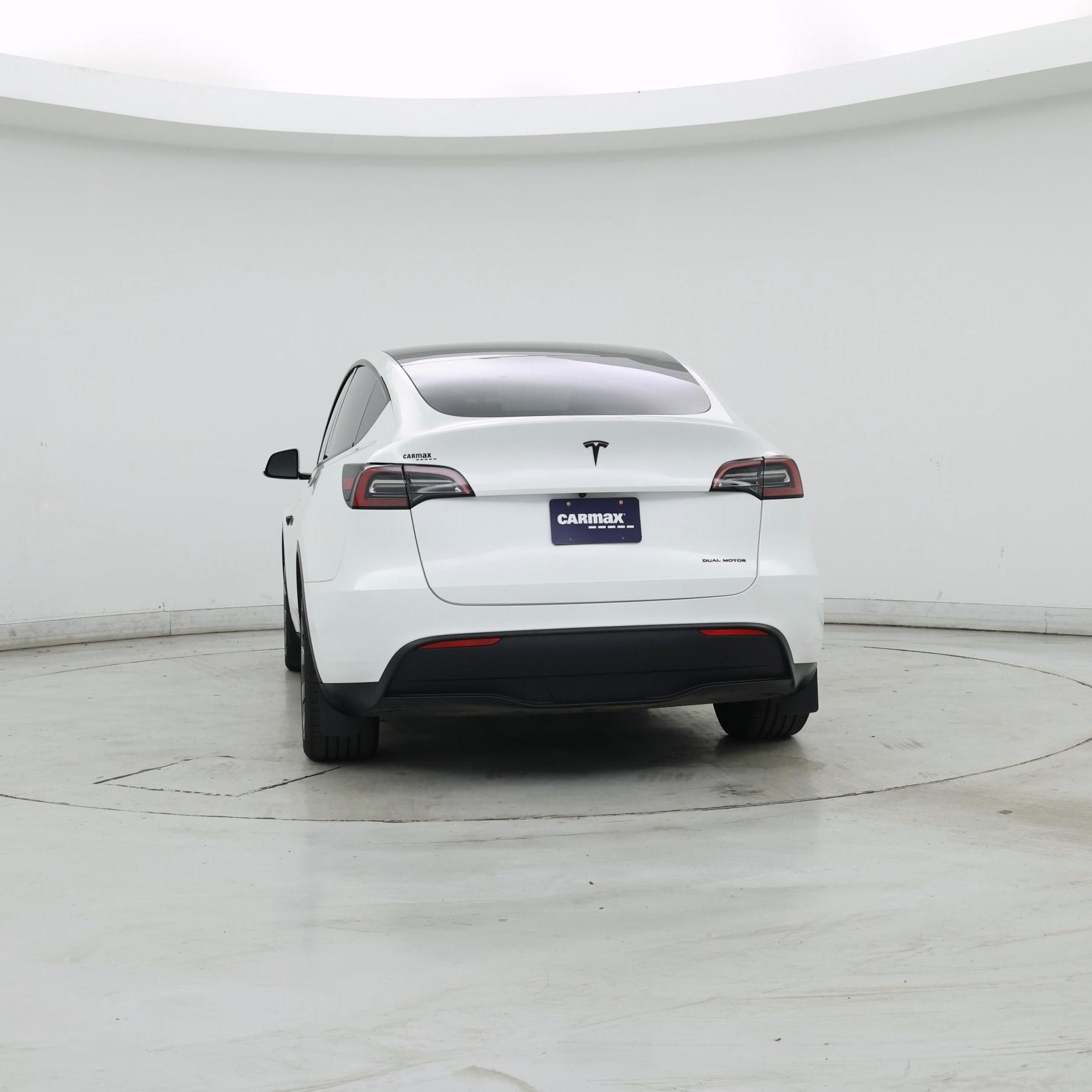Thumbnail: 2023 Tesla Model Y - 6