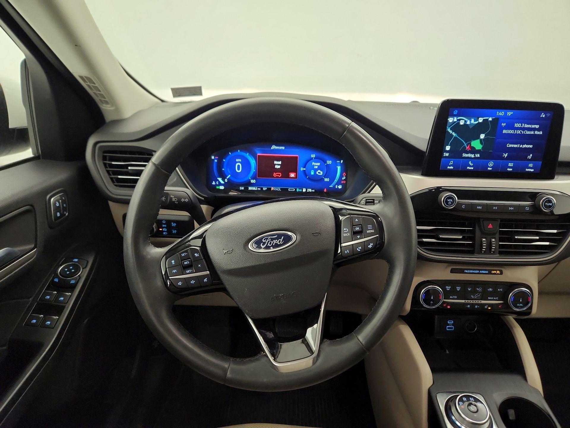 Thumbnail: 2022 Ford Escape - 10