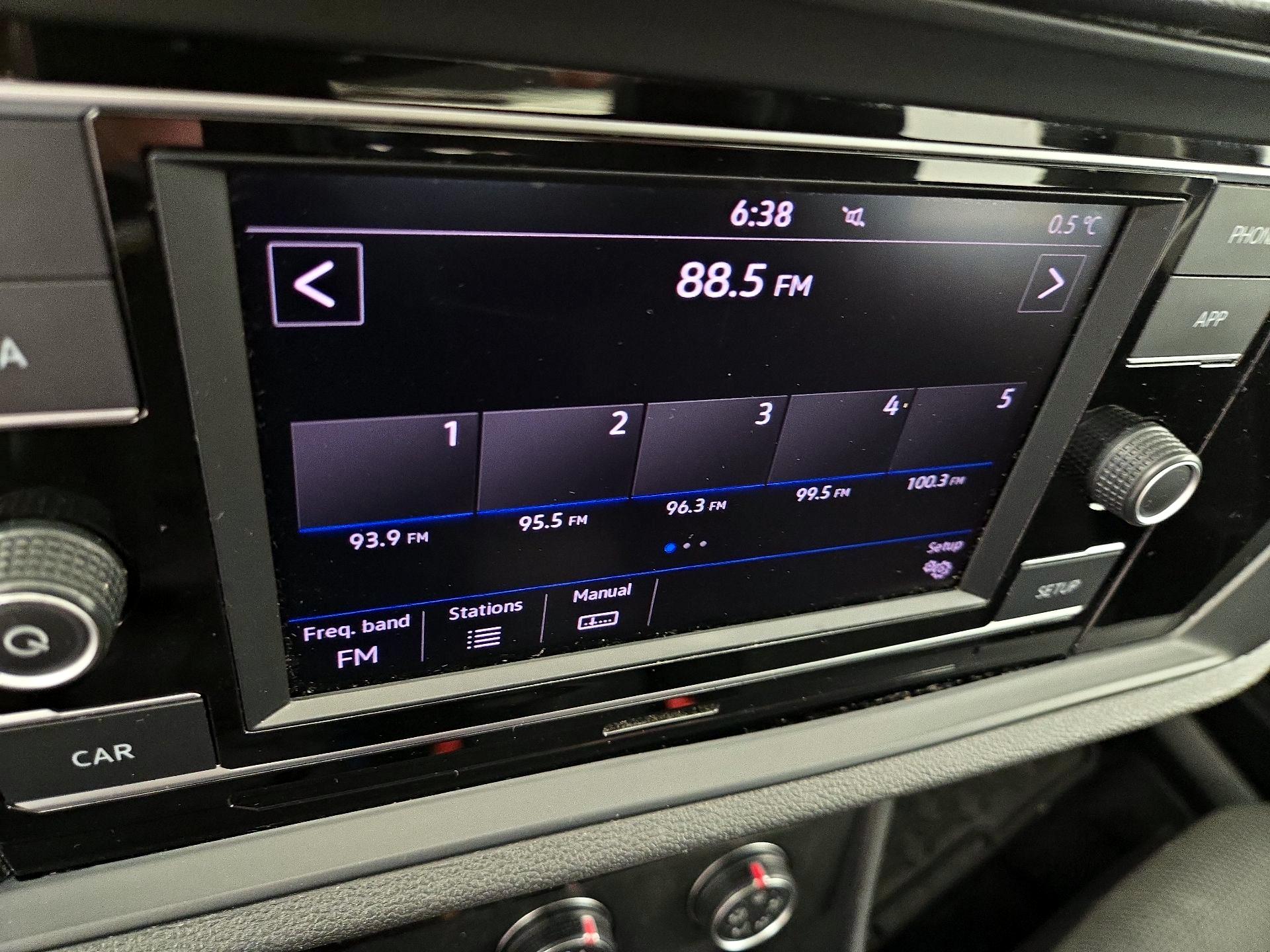 Thumbnail: 2019 Volkswagen Jetta - 15